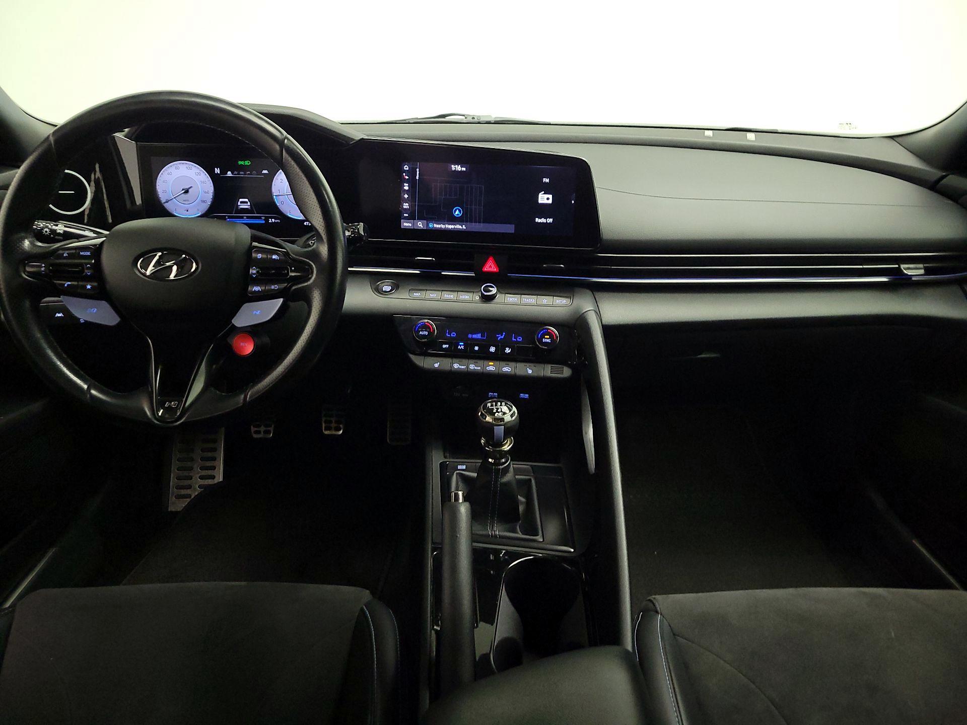 Thumbnail: 2022 Hyundai Elantra - 9