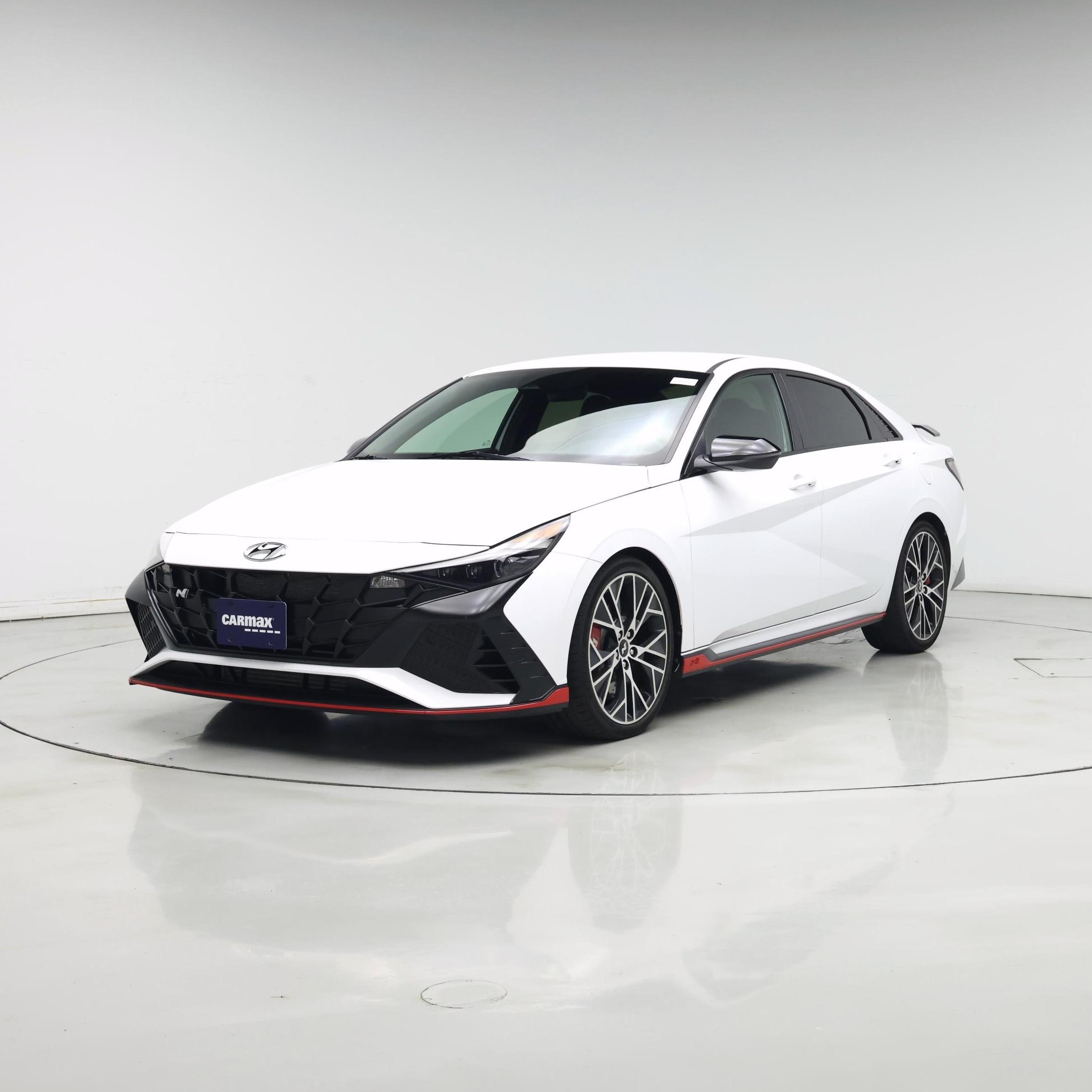 Thumbnail: 2022 Hyundai Elantra - 4