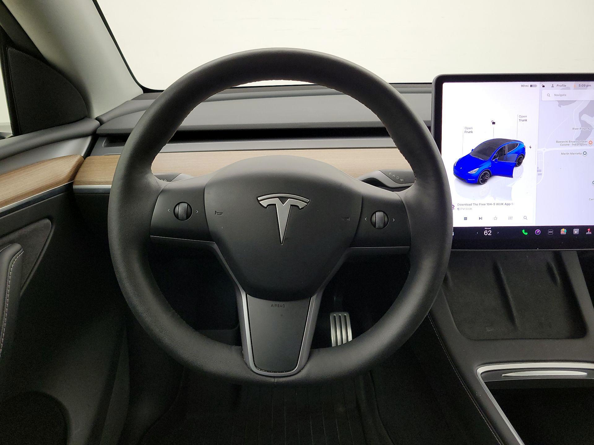 Thumbnail: 2022 Tesla Model Y - 10