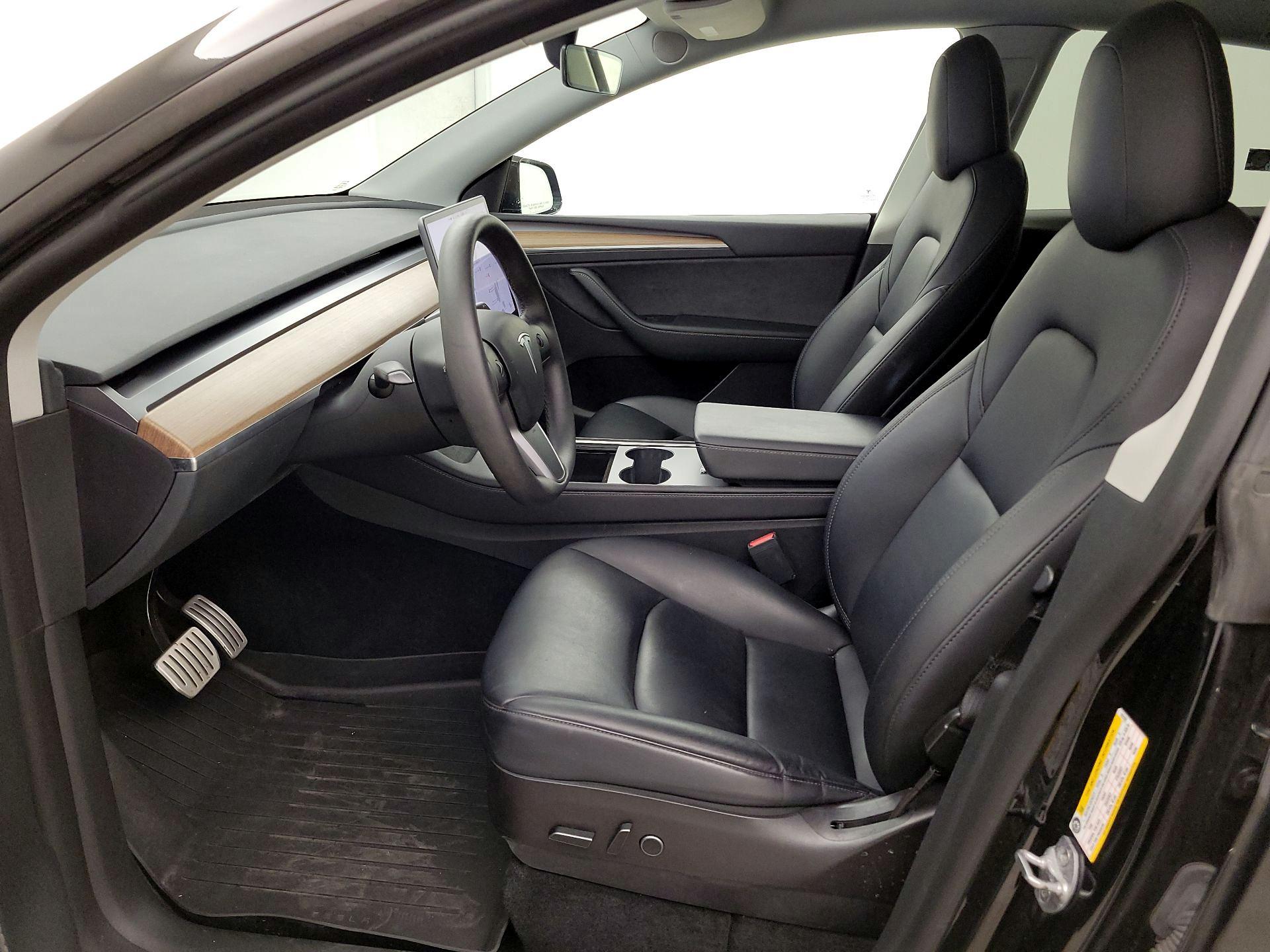 Thumbnail: 2022 Tesla Model Y - 11