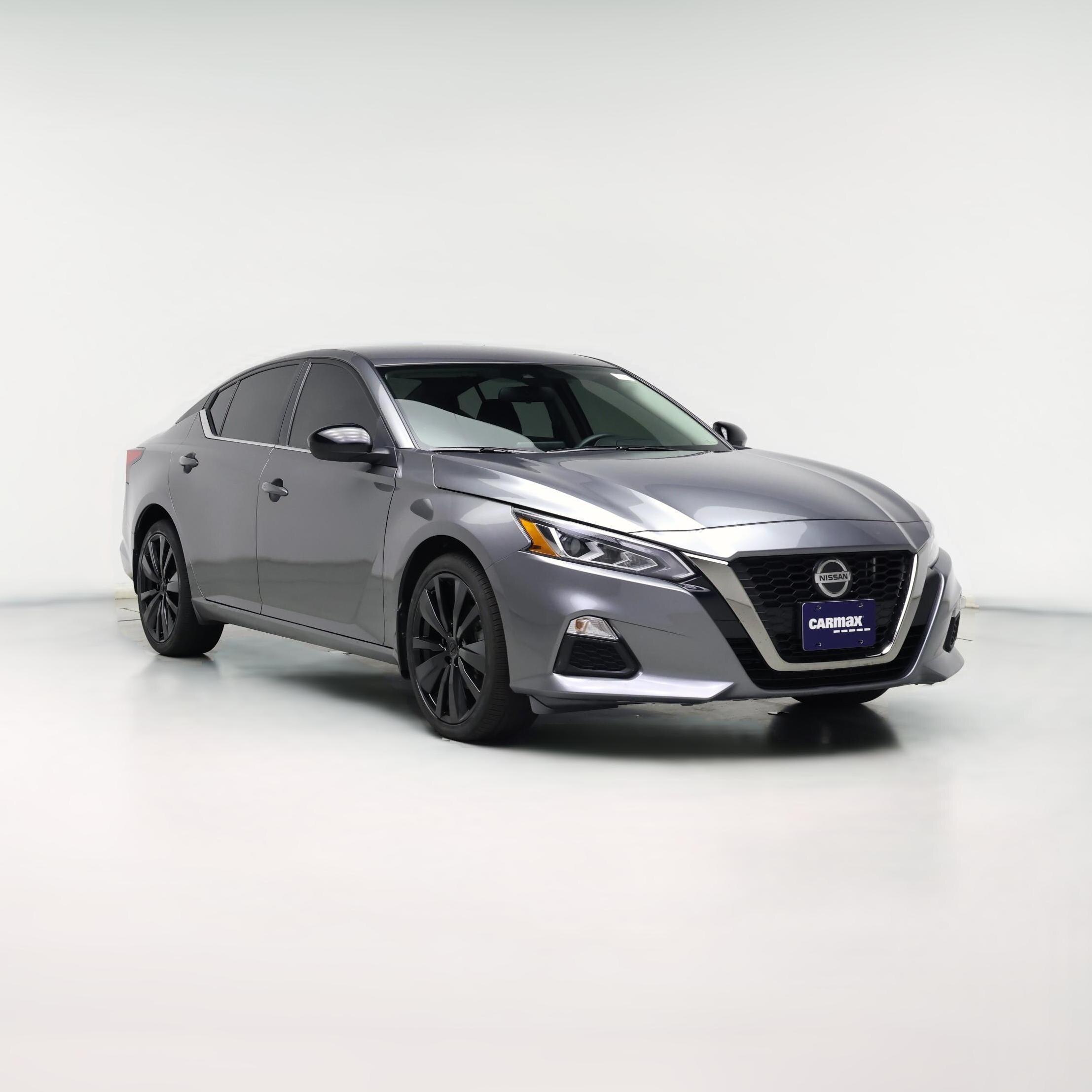 Thumbnail: 2022 Nissan Altima - 1