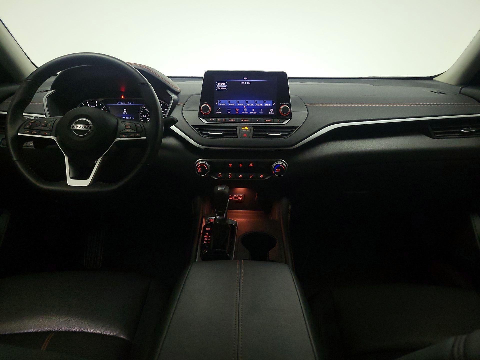 Thumbnail: 2022 Nissan Altima - 9