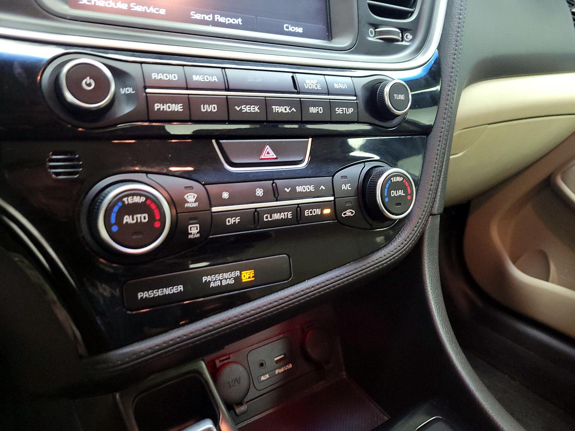 Thumbnail: 2015 Kia Optima - 15