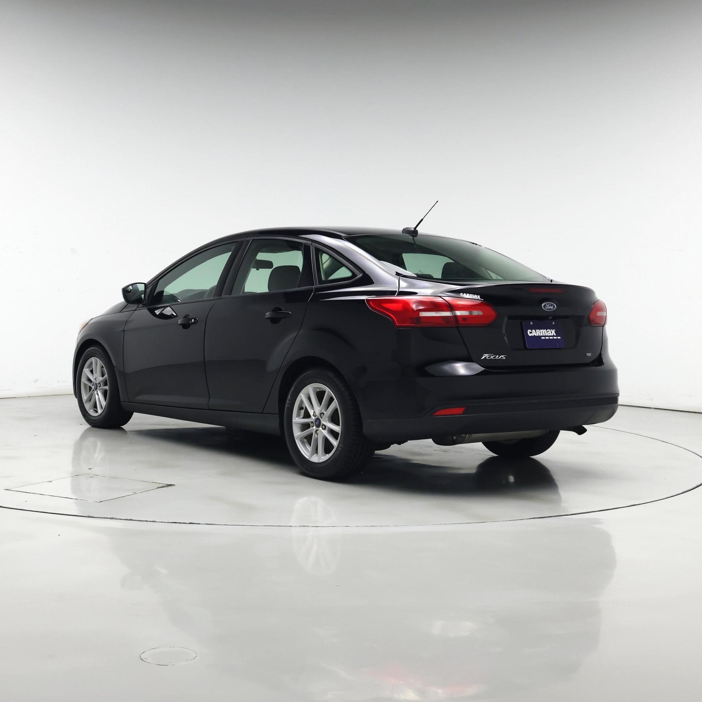 Thumbnail: 2018 Ford Focus - 2