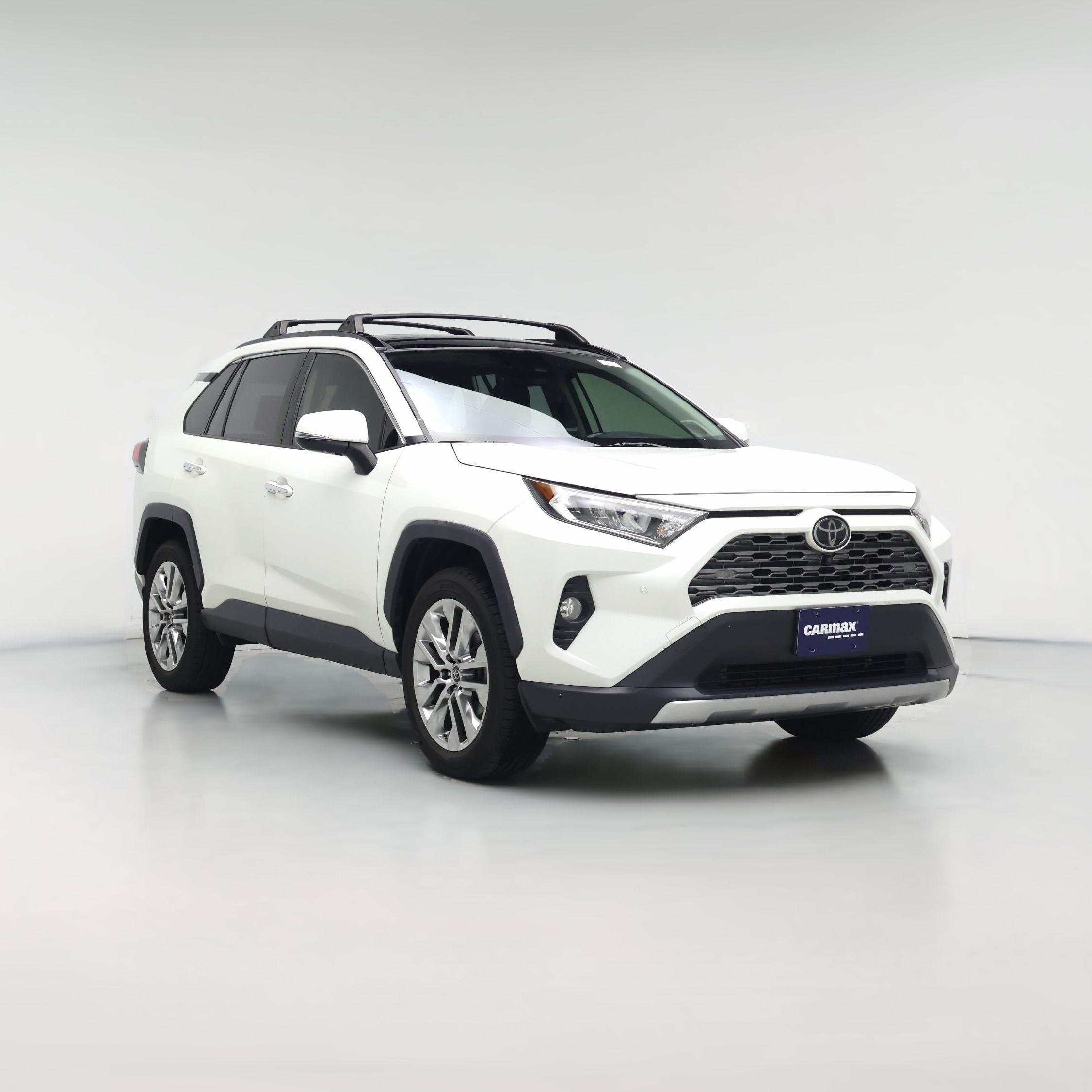 Thumbnail: 2019 Toyota RAV4 - 1