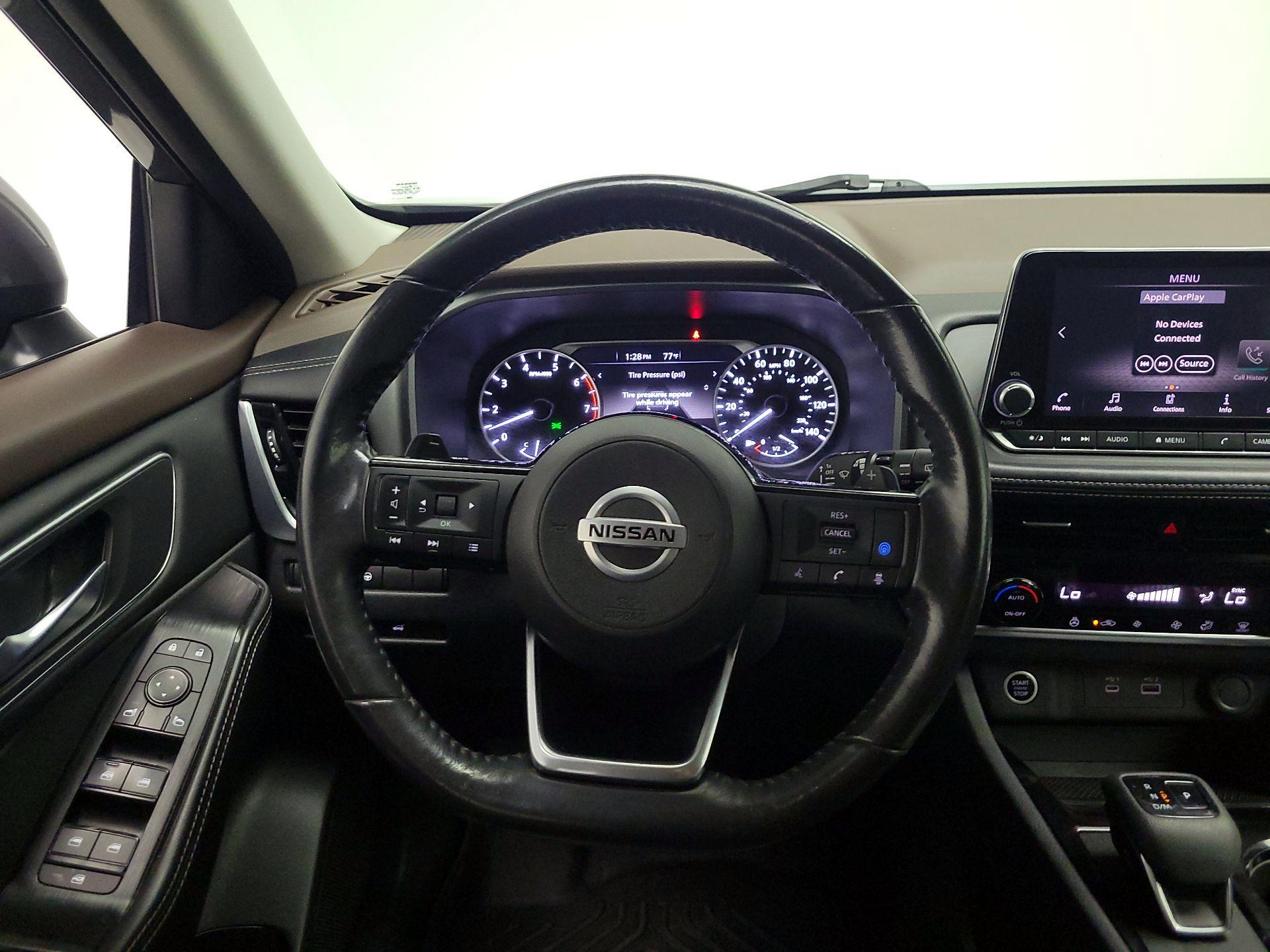 Thumbnail: 2021 Nissan Rogue - 10