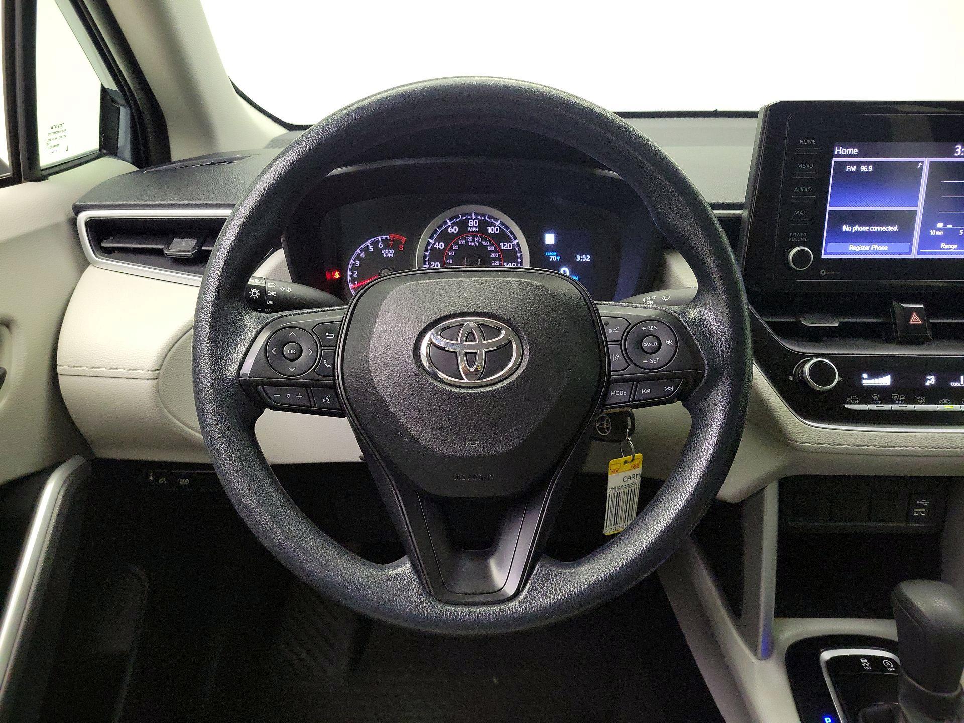Thumbnail: 2022 Toyota Corolla Cross - 10