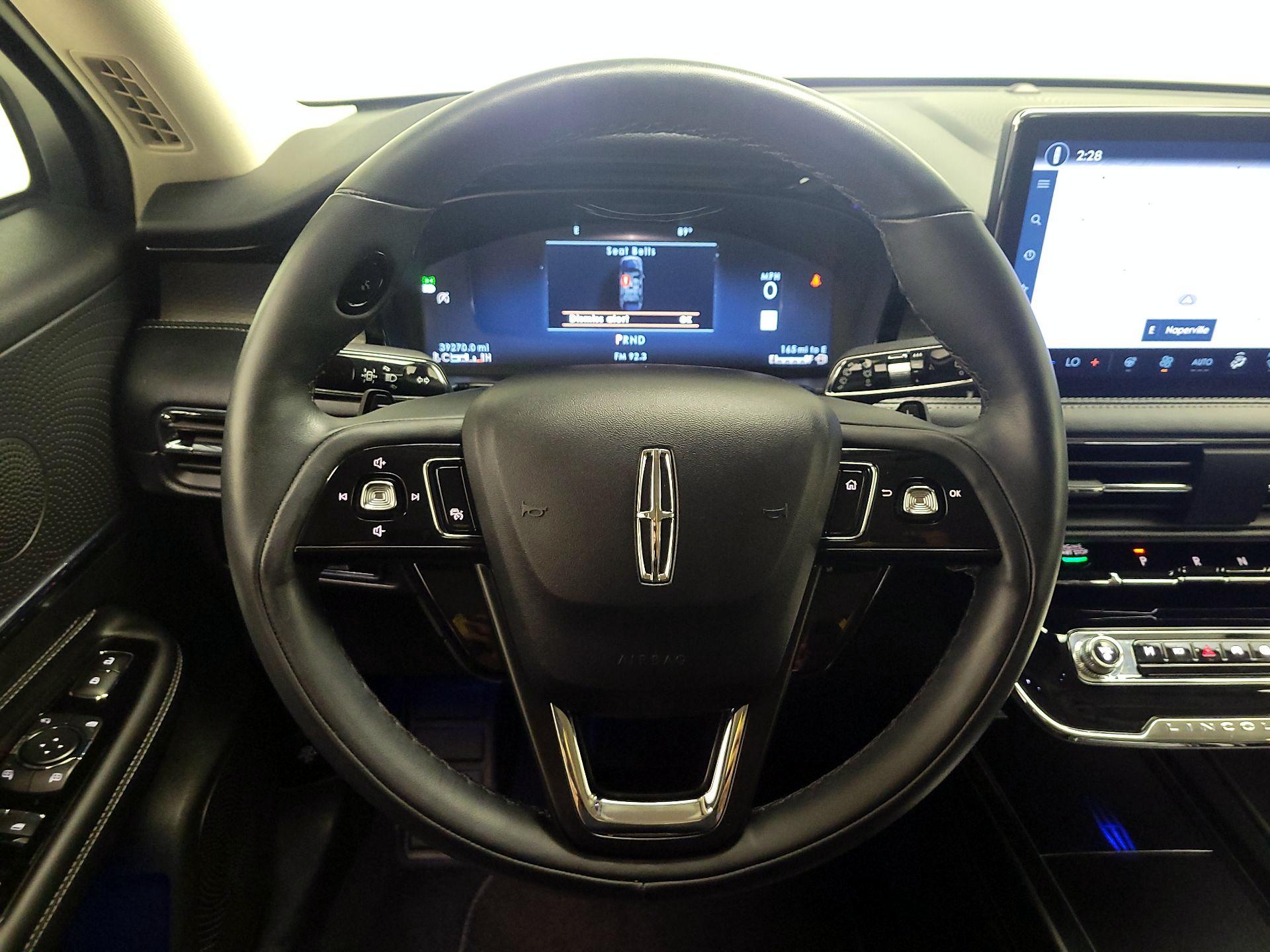 Thumbnail: 2023 Lincoln Corsair - 10