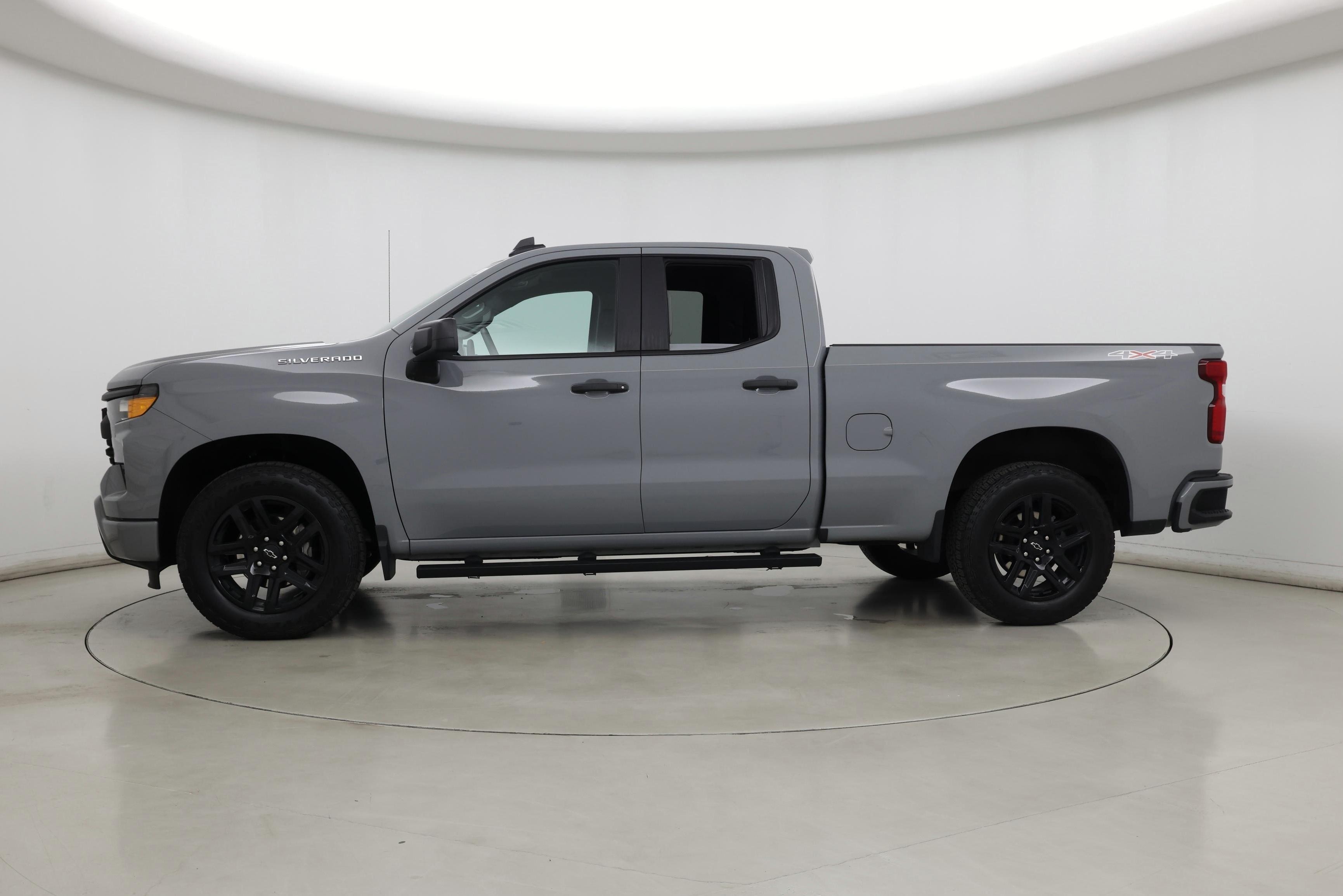 Thumbnail: 2024 Chevrolet Silverado 1500 - 3
