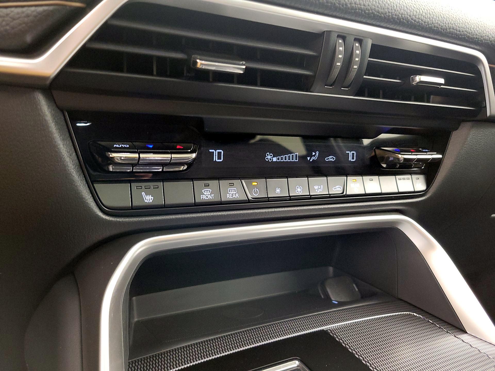 Thumbnail: 2024 Mazda CX-90 - 17