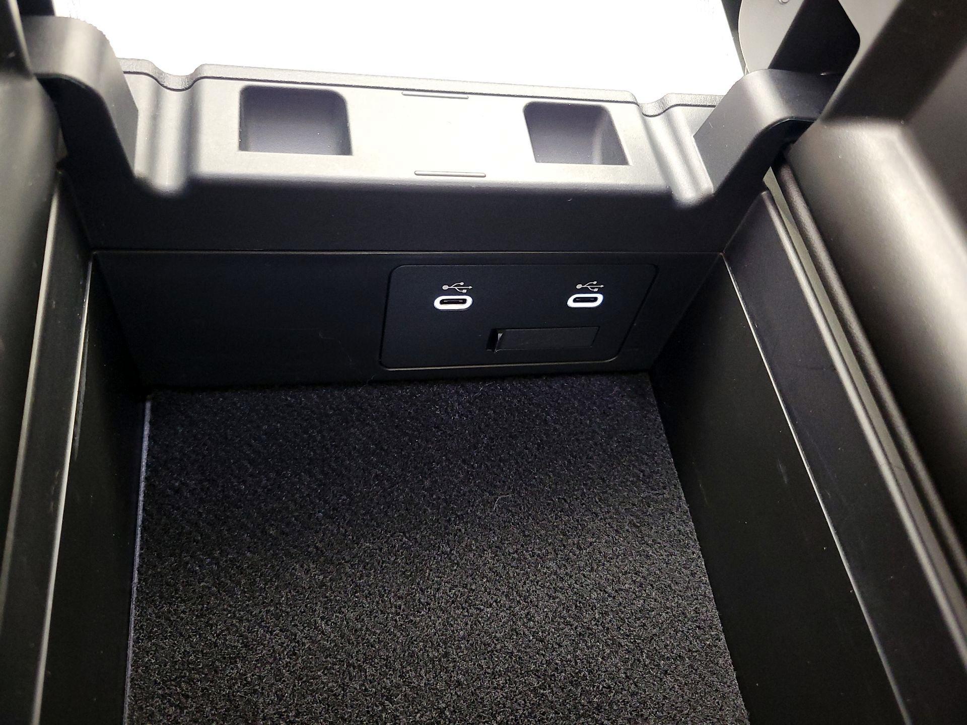 Thumbnail: 2024 Mazda CX-90 - 19