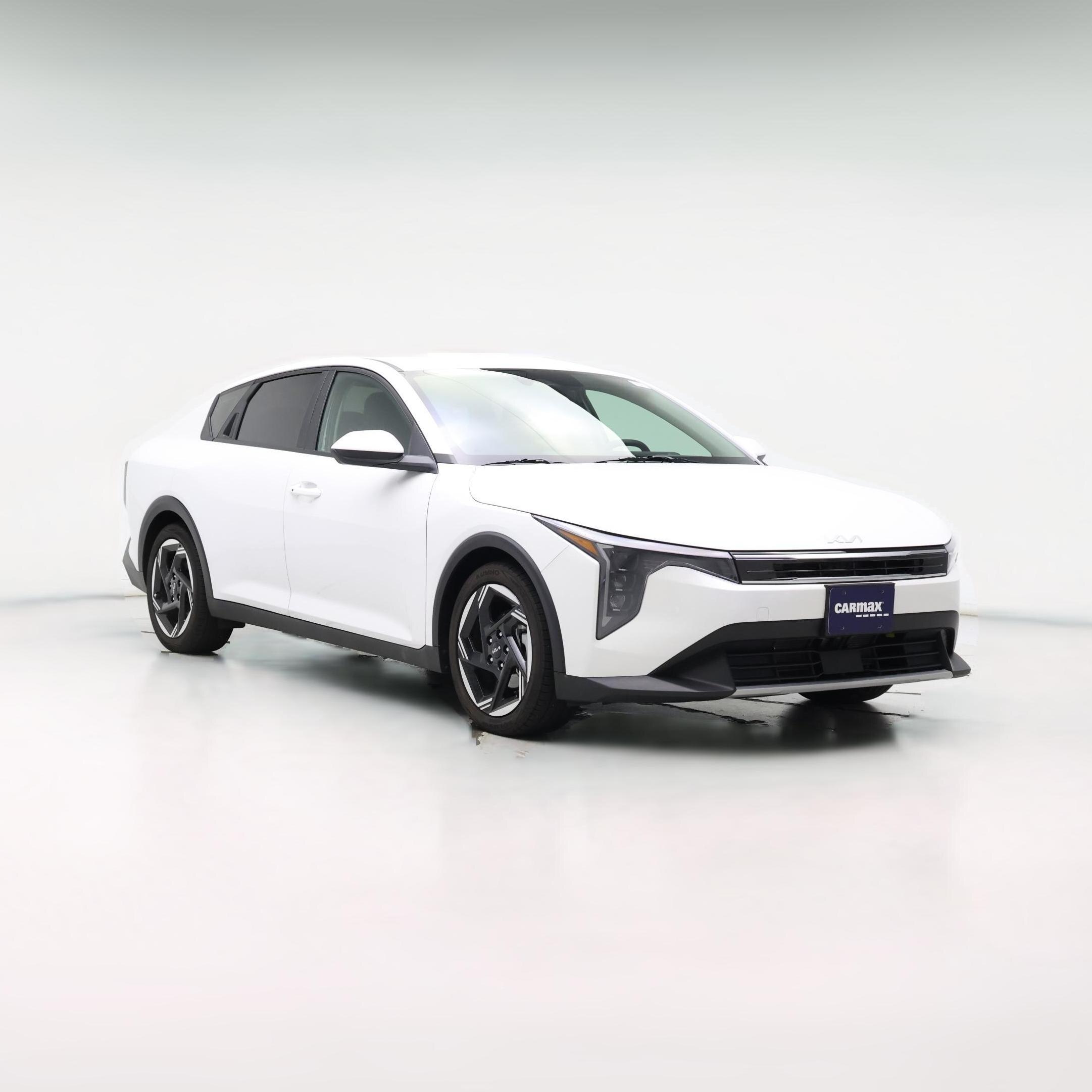 Thumbnail: 2025 Kia K4 - 1