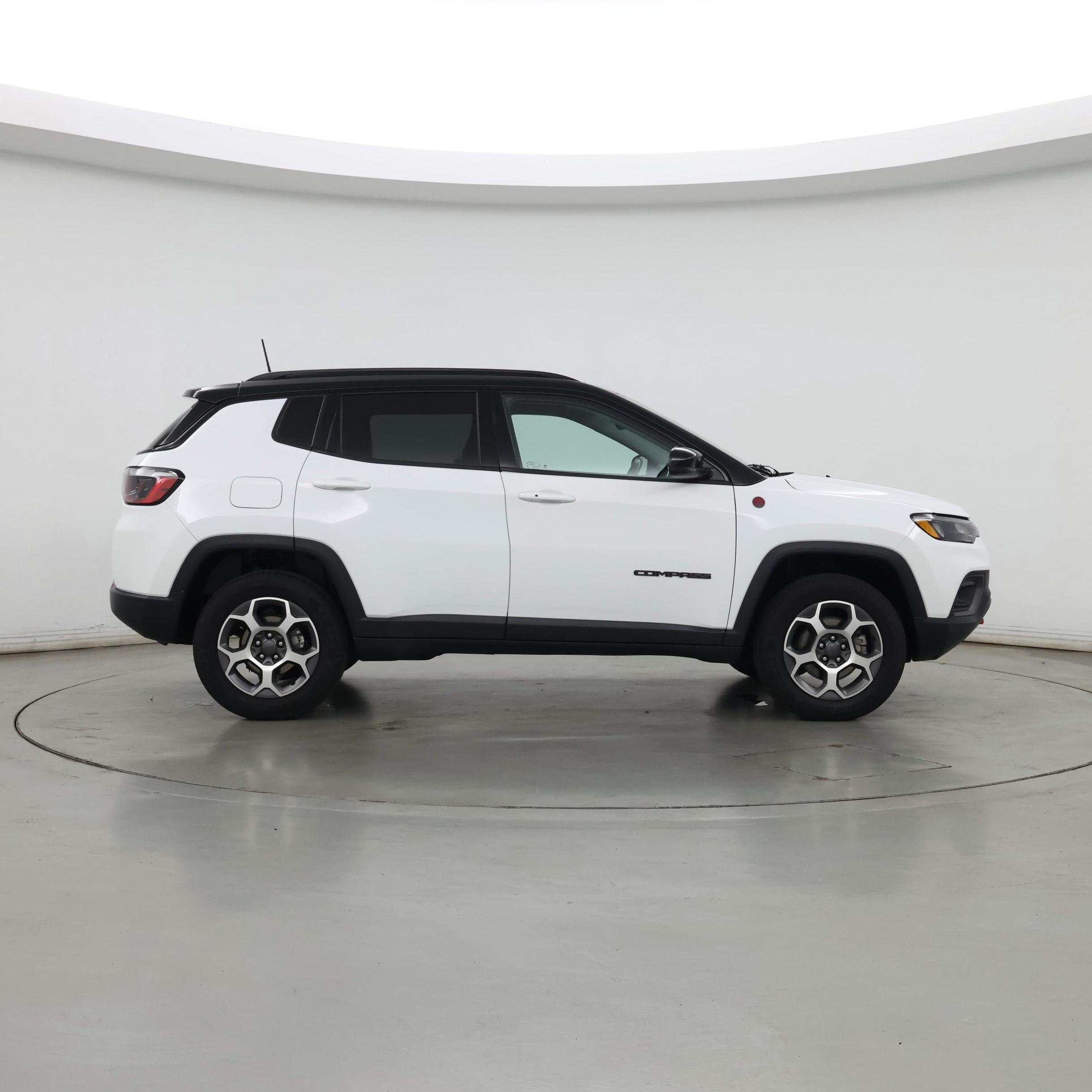 Thumbnail: 2022 Jeep Compass - 7