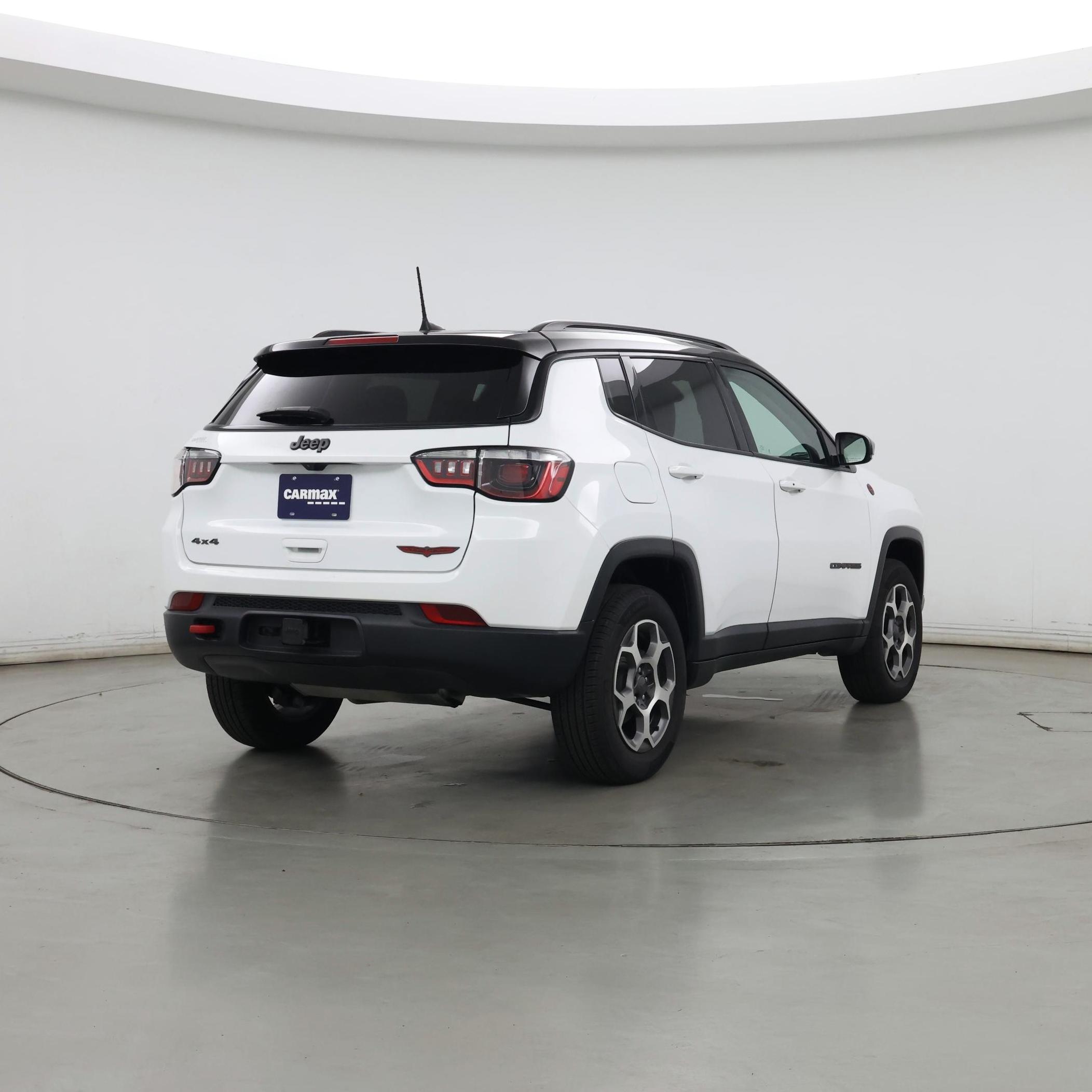 Thumbnail: 2022 Jeep Compass - 8
