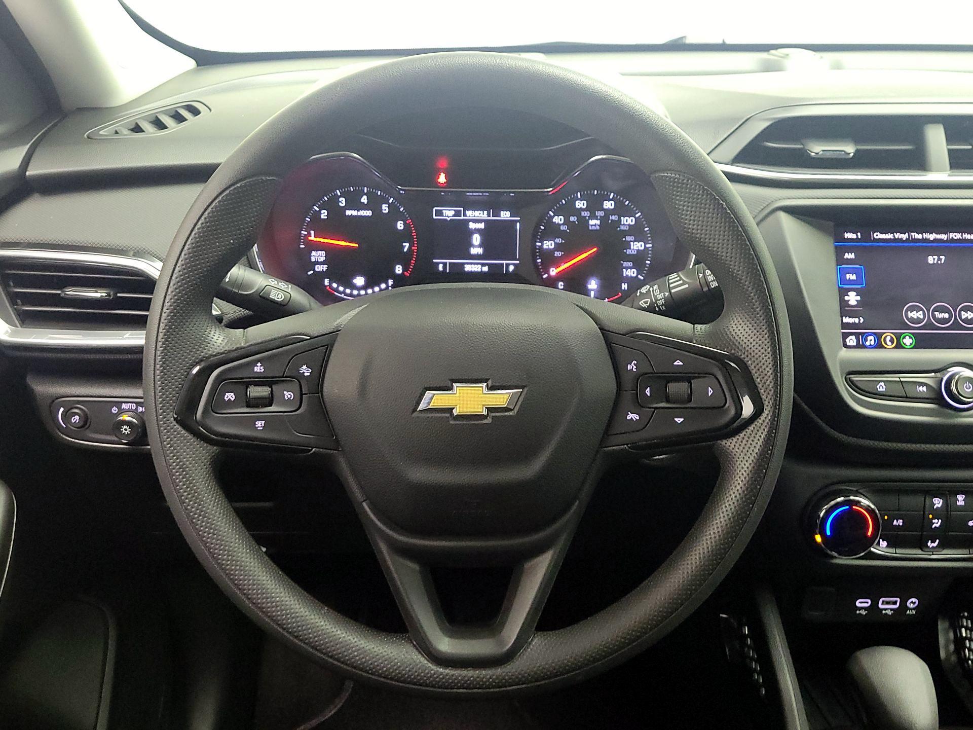 Thumbnail: 2023 Chevrolet TrailBlazer - 10