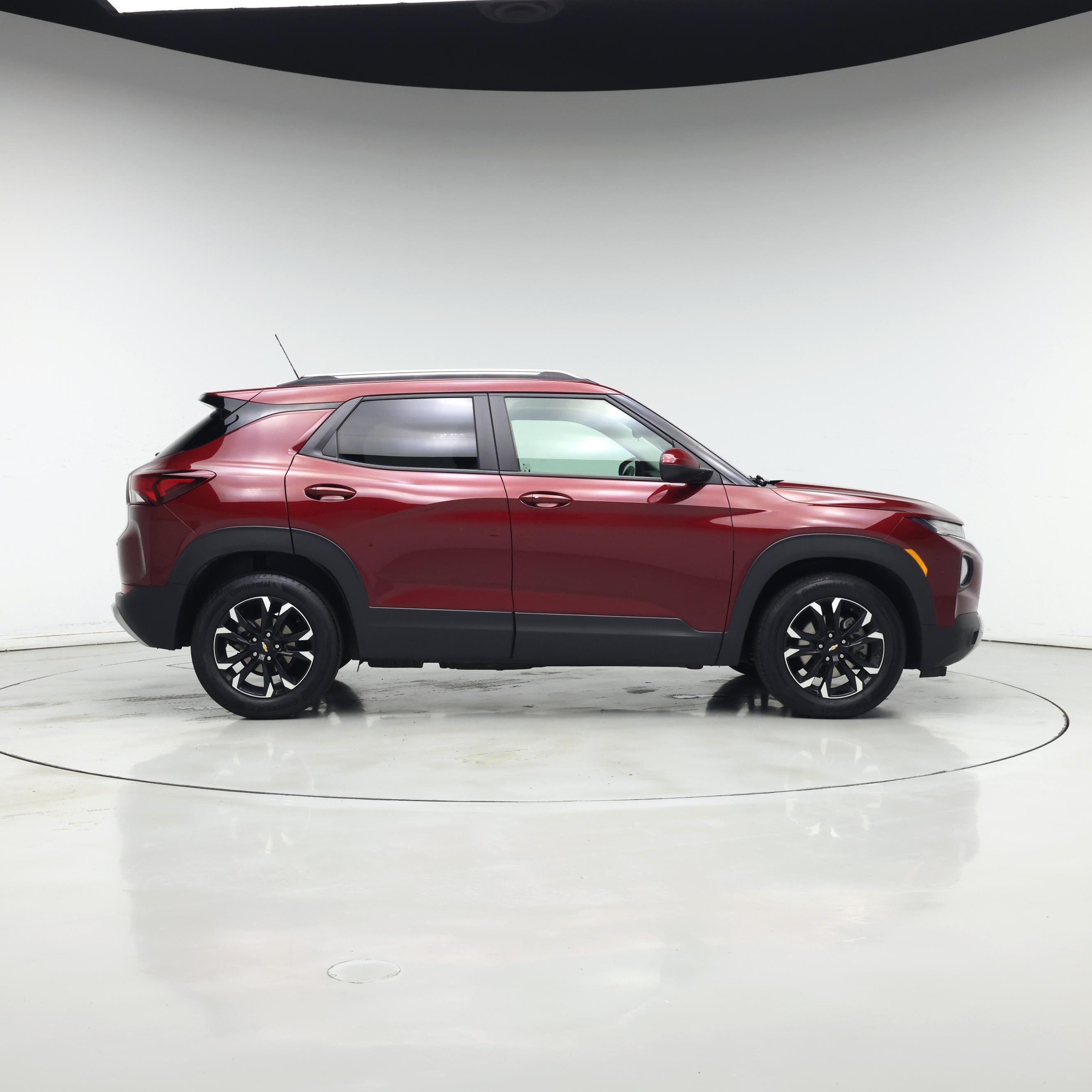 Thumbnail: 2023 Chevrolet TrailBlazer - 7