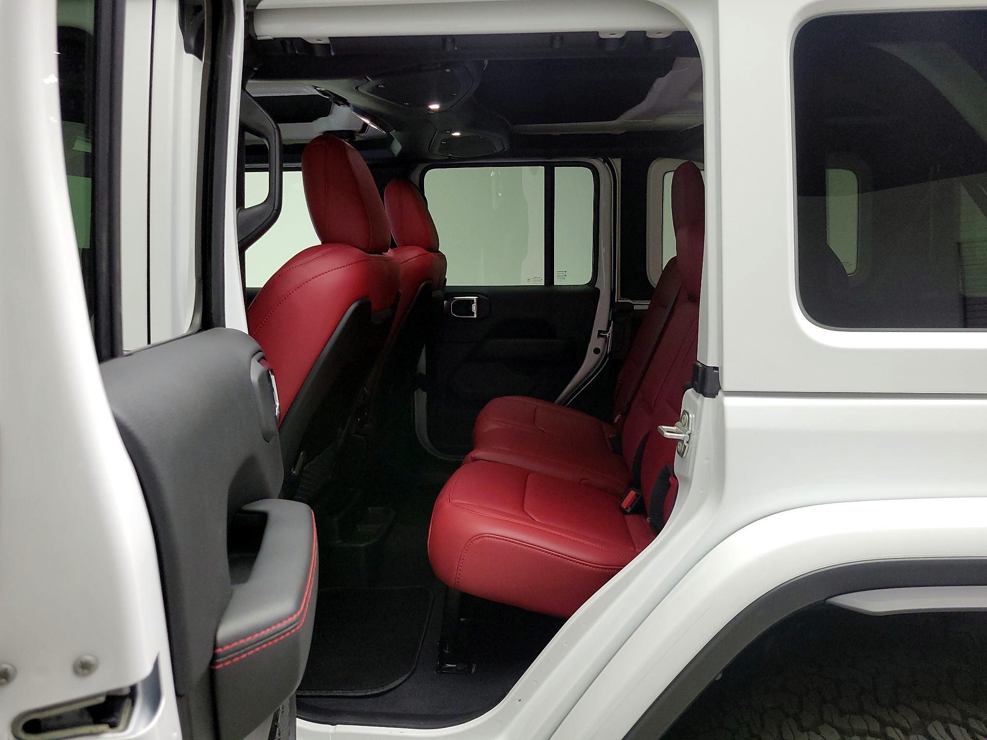 Thumbnail: 2024 Jeep Wrangler - 20