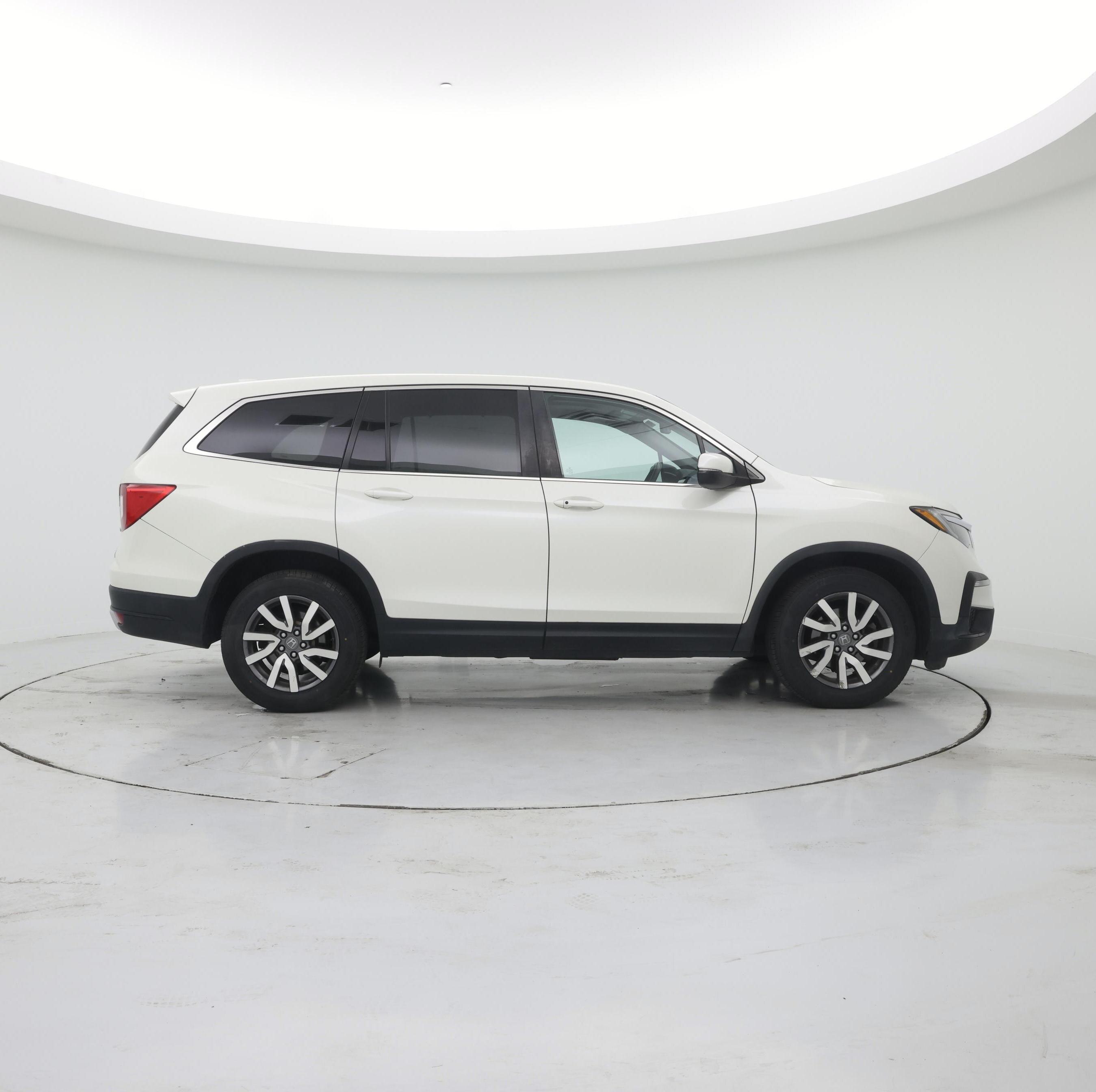 Thumbnail: 2019 Honda Pilot - 7