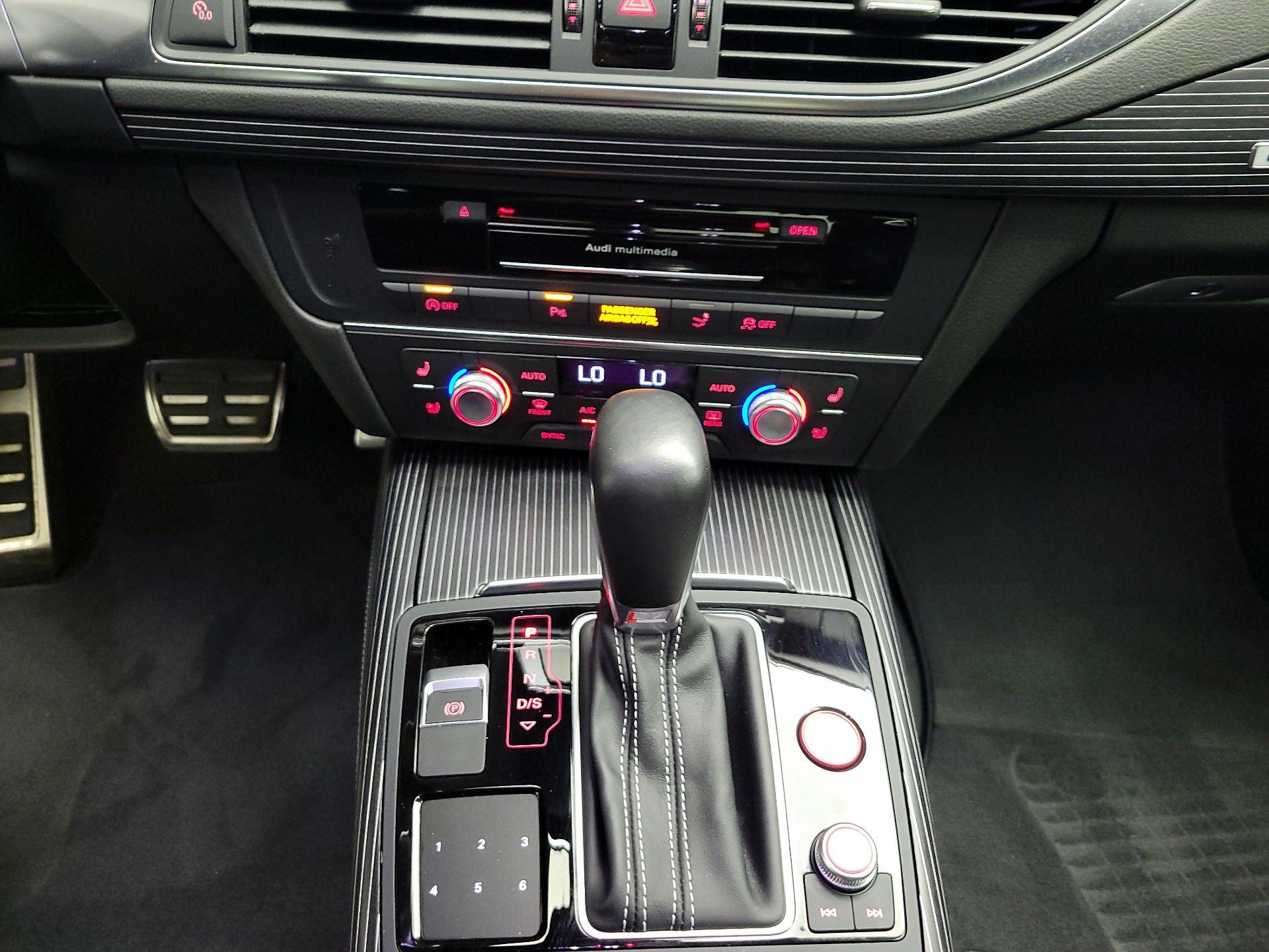 Thumbnail: 2017 Audi S7 - 16
