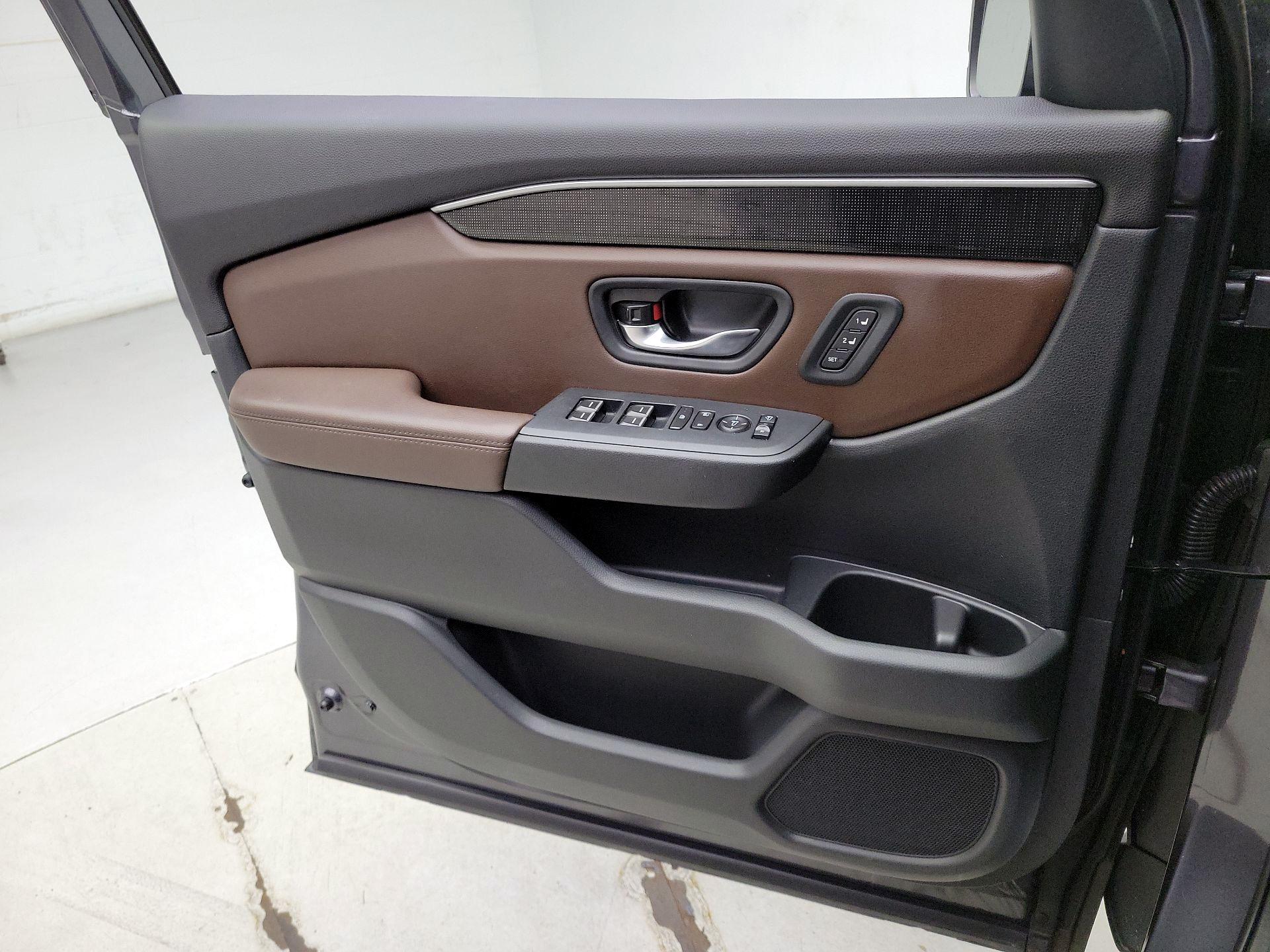 Thumbnail: 2024 Honda Pilot - 12