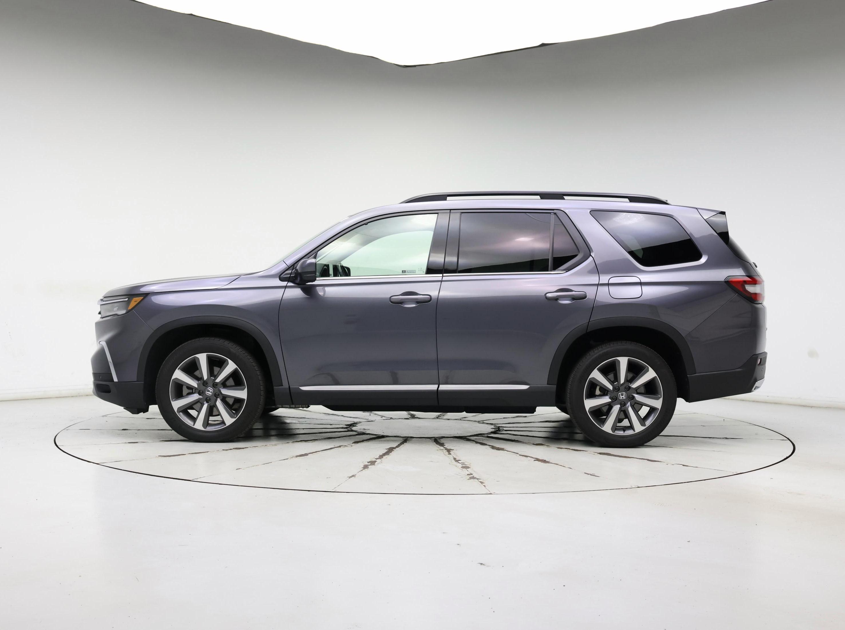 Thumbnail: 2024 Honda Pilot - 3