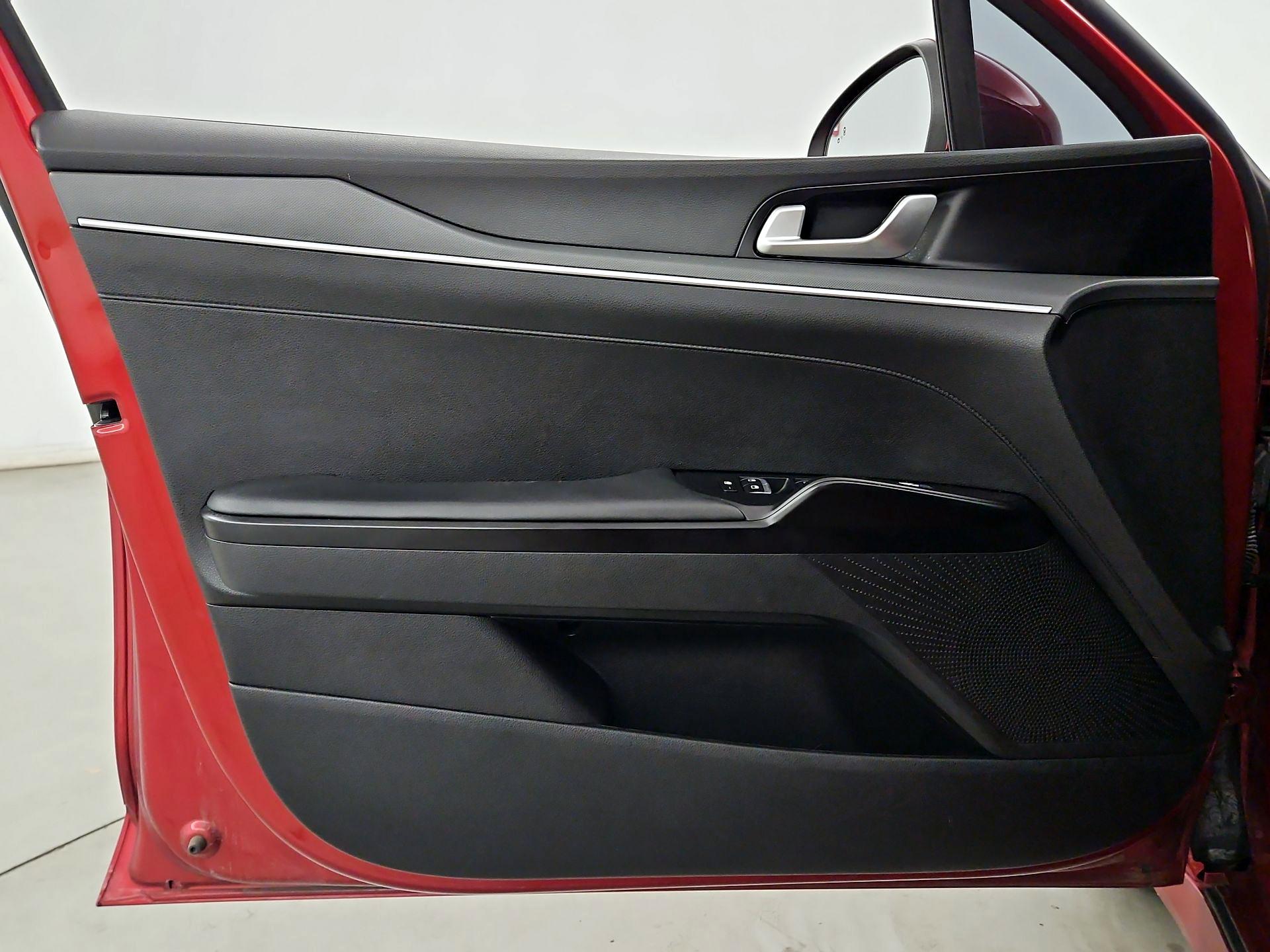 Thumbnail: 2023 Kia K5 - 12