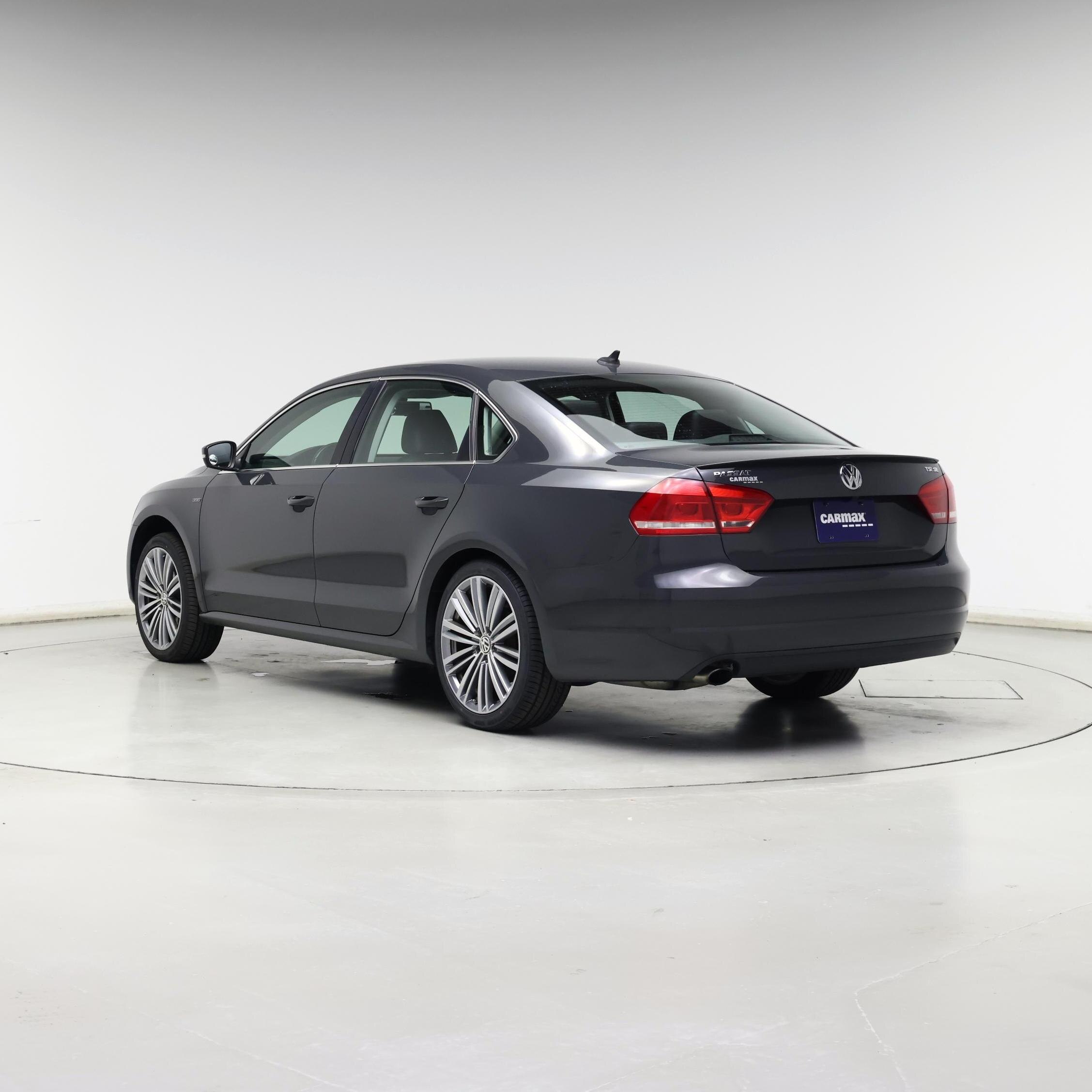 Thumbnail: 2015 Volkswagen Passat - 2