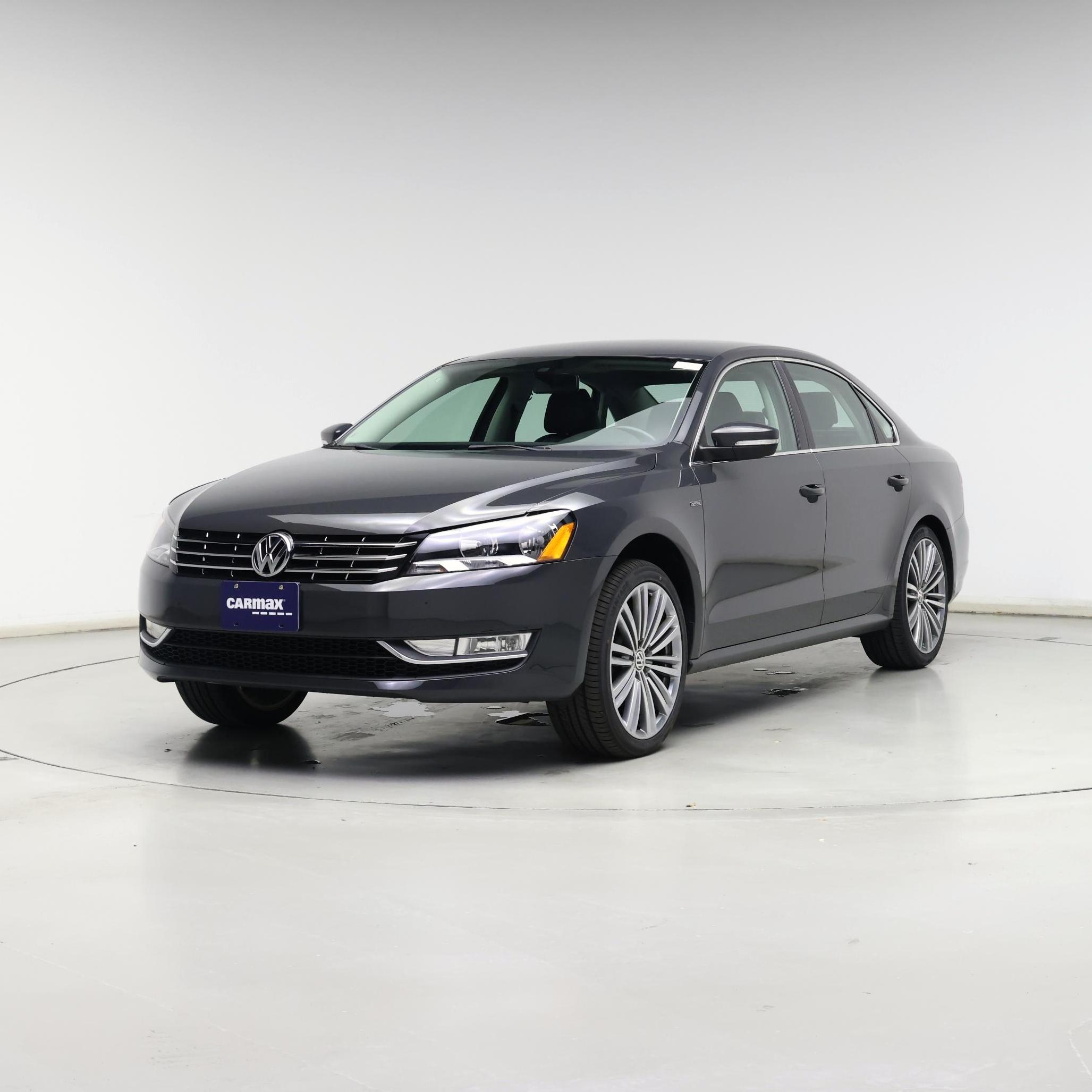 Thumbnail: 2015 Volkswagen Passat - 4