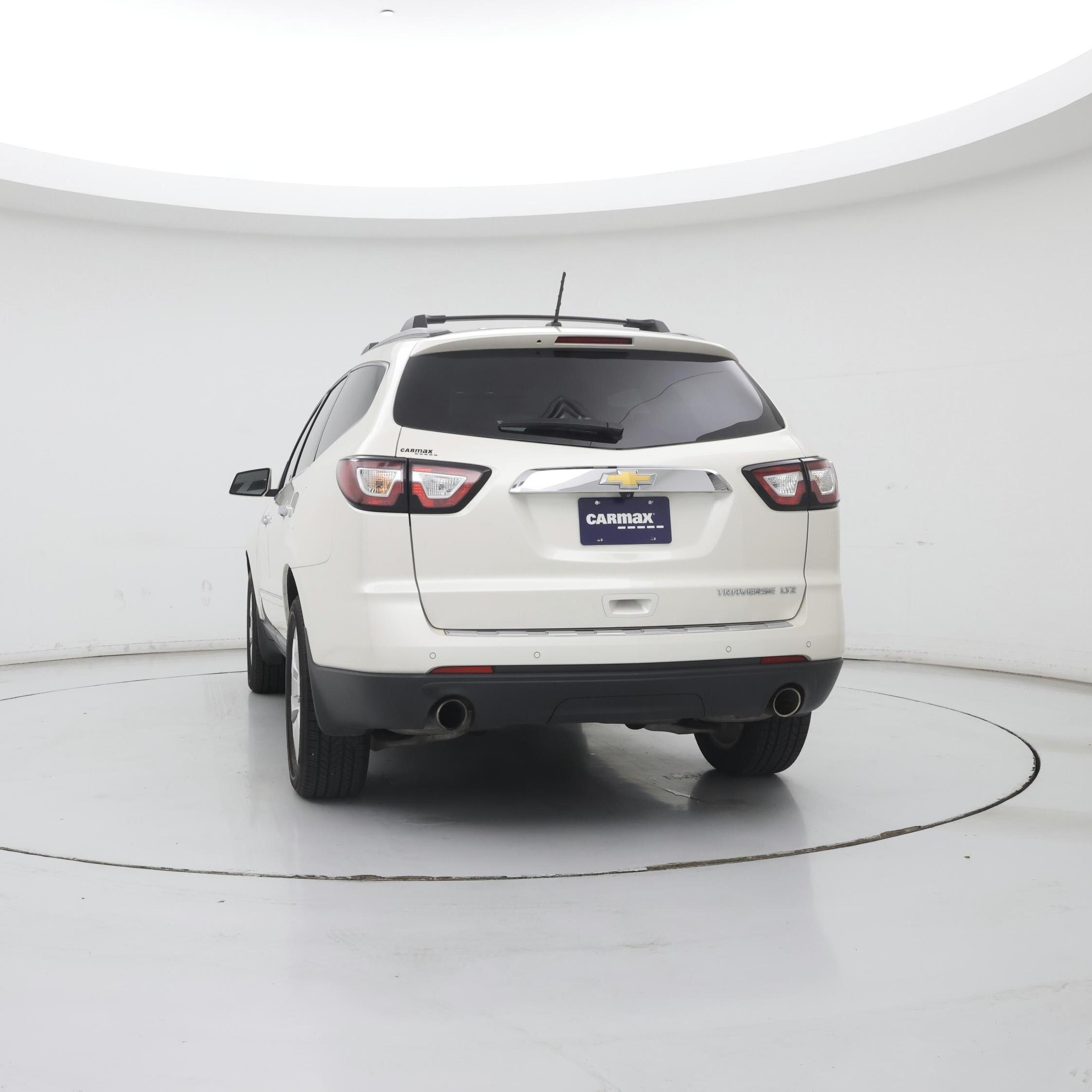 Thumbnail: 2015 Chevrolet Traverse - 6