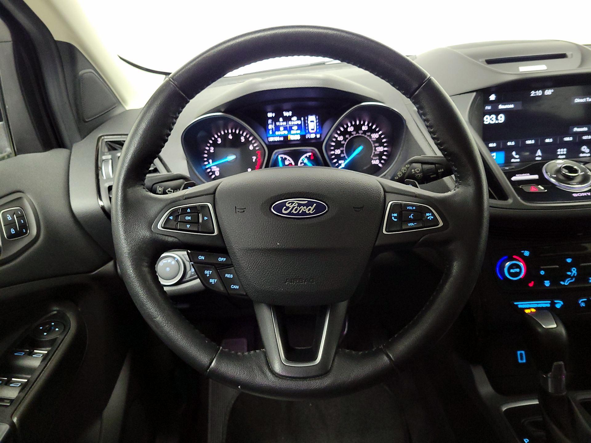 Thumbnail: 2017 Ford Escape - 10