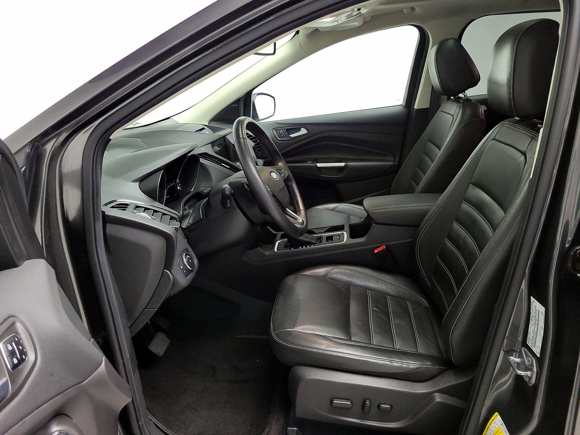 Thumbnail: 2017 Ford Escape - 11