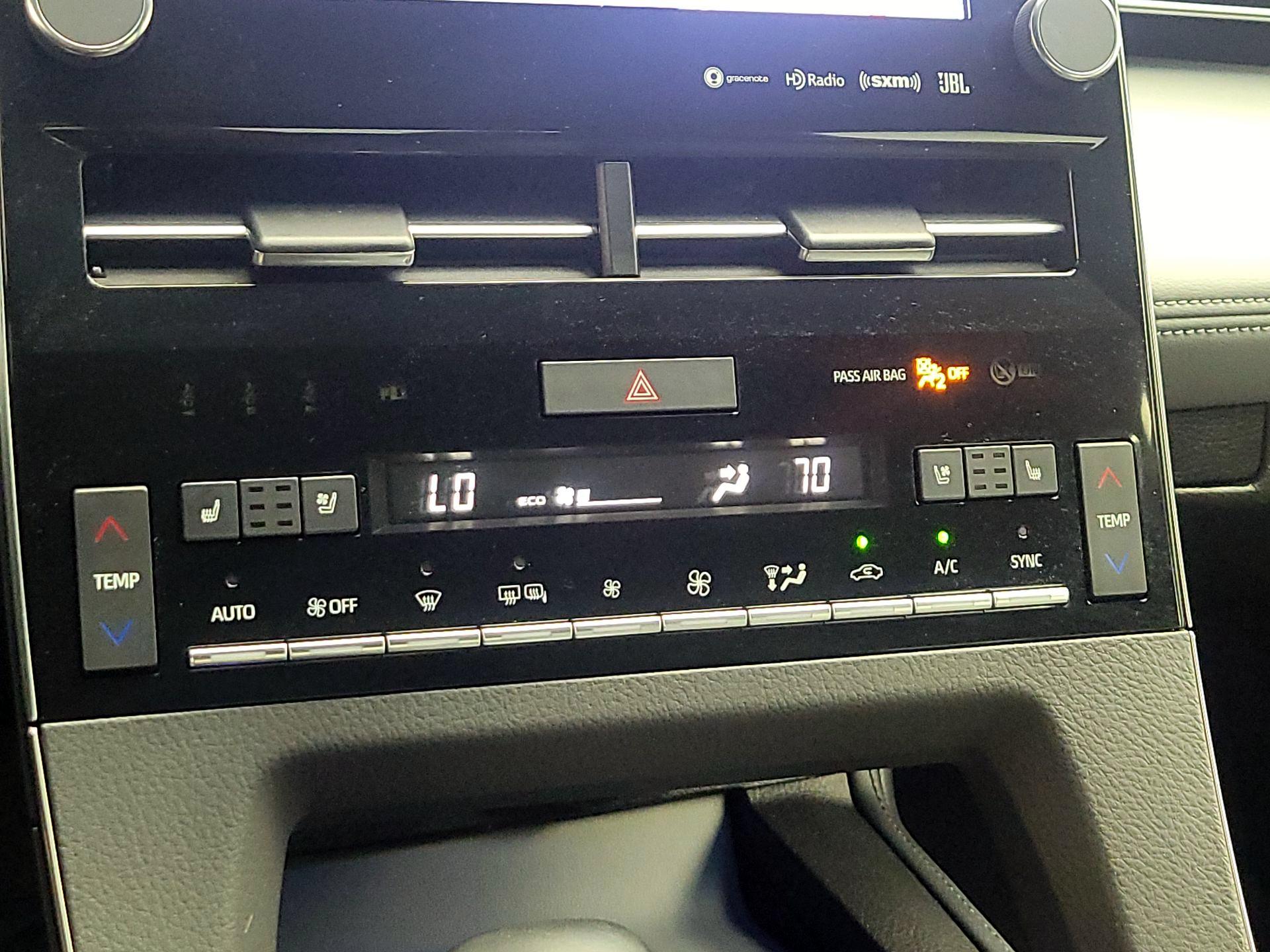 Thumbnail: 2019 Toyota Avalon - 17