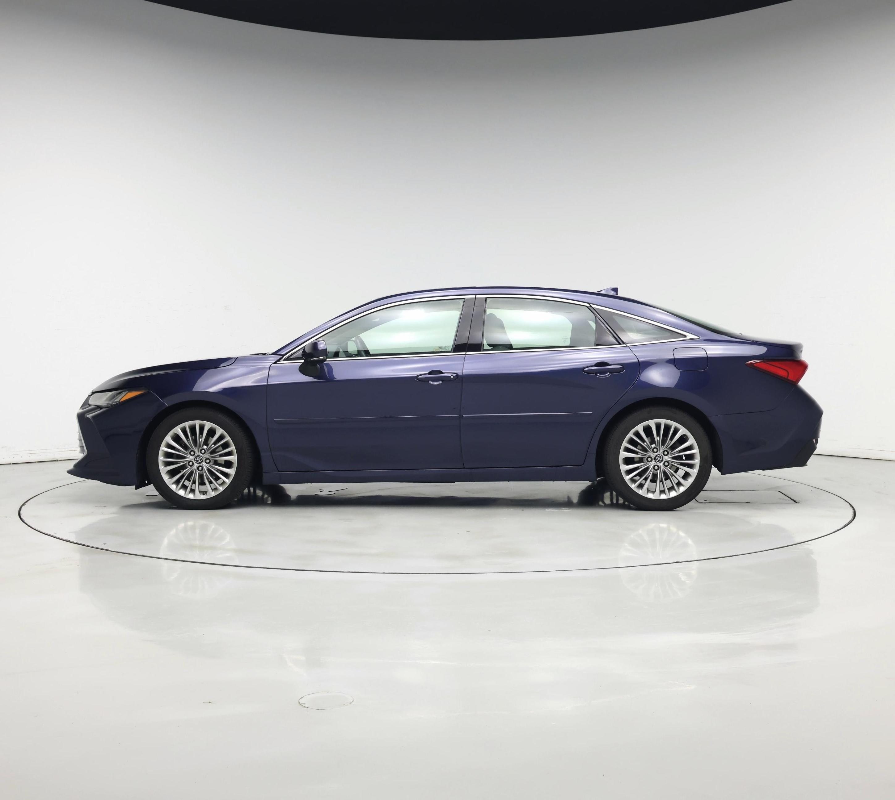 Thumbnail: 2019 Toyota Avalon - 3