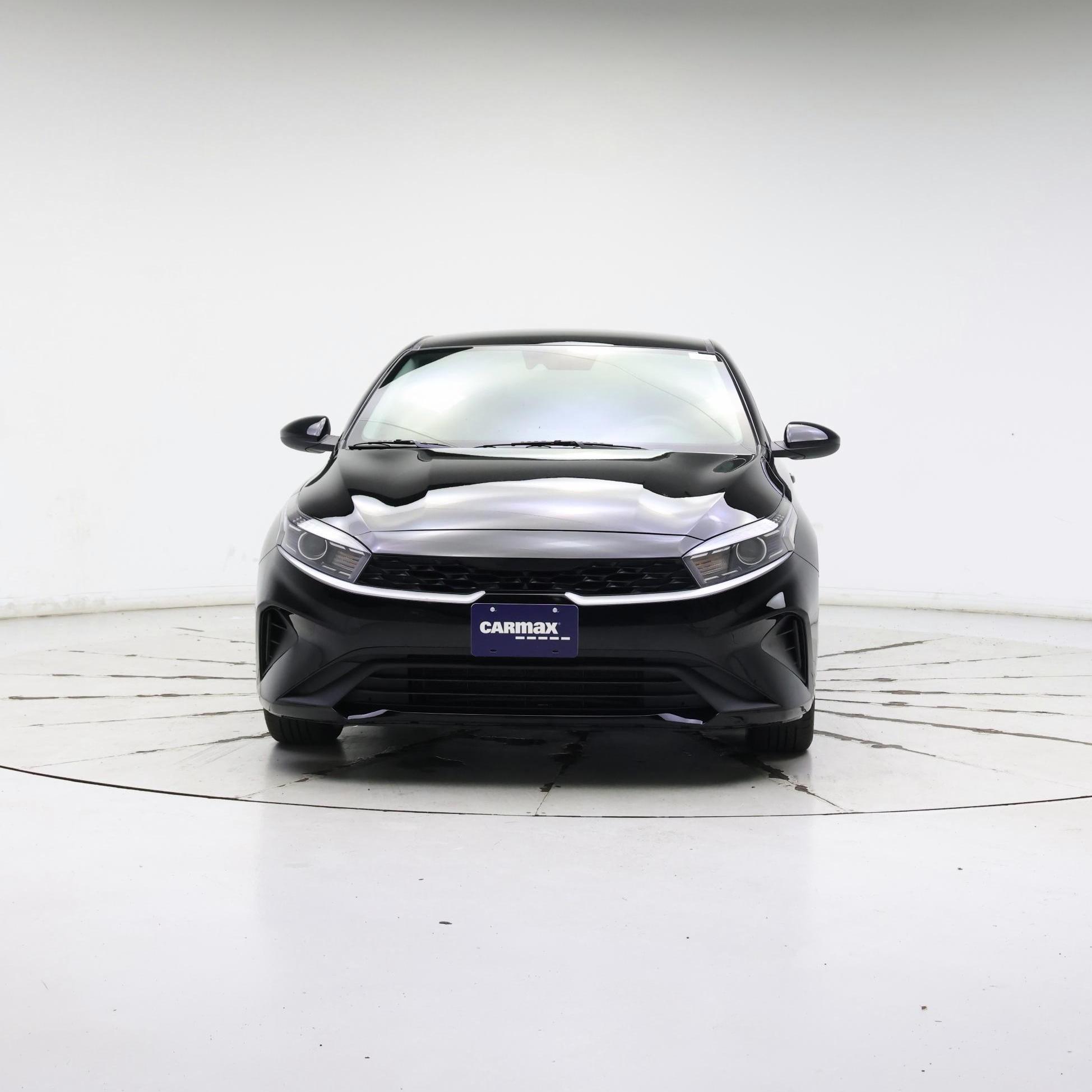 Thumbnail: 2023 Kia Forte - 5