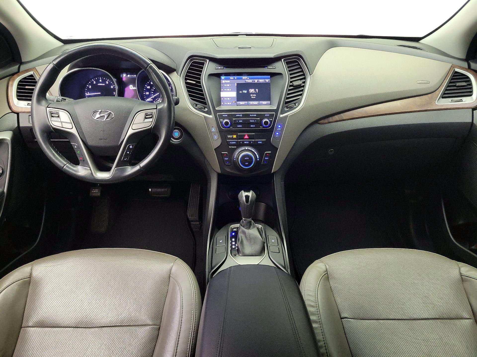Thumbnail: 2018 Hyundai Santa Fe - 9