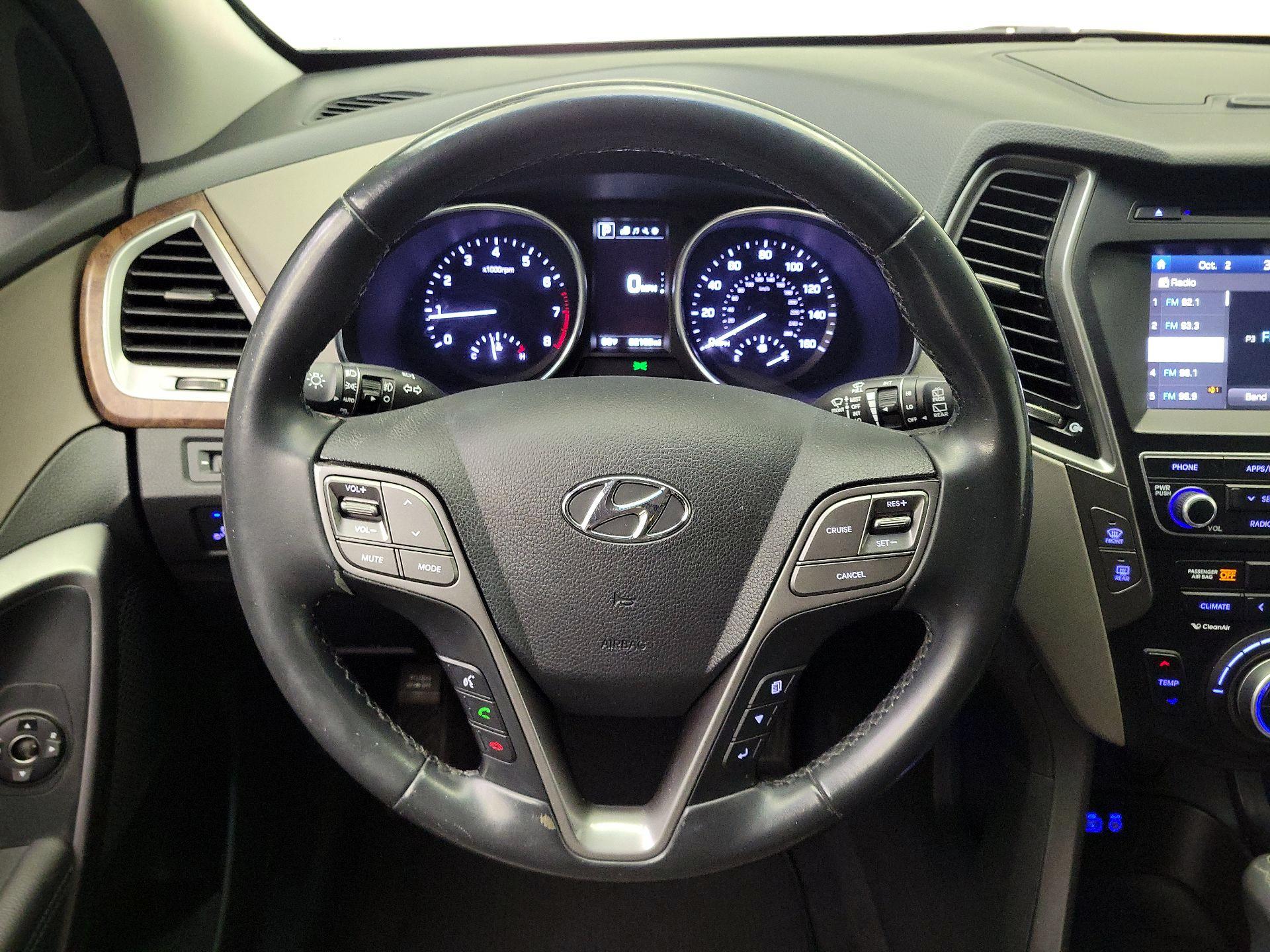 Thumbnail: 2018 Hyundai Santa Fe - 10