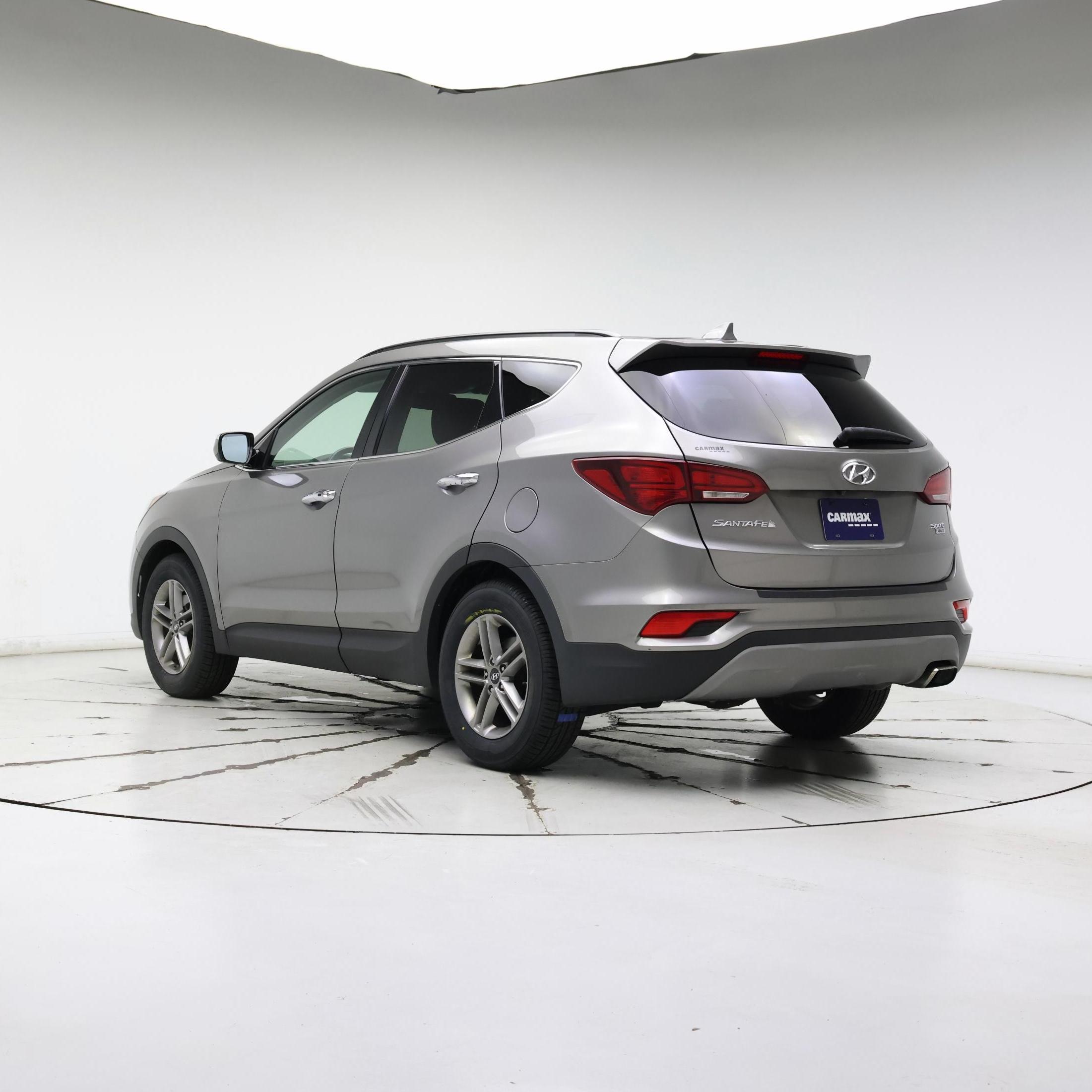 Thumbnail: 2018 Hyundai Santa Fe - 2
