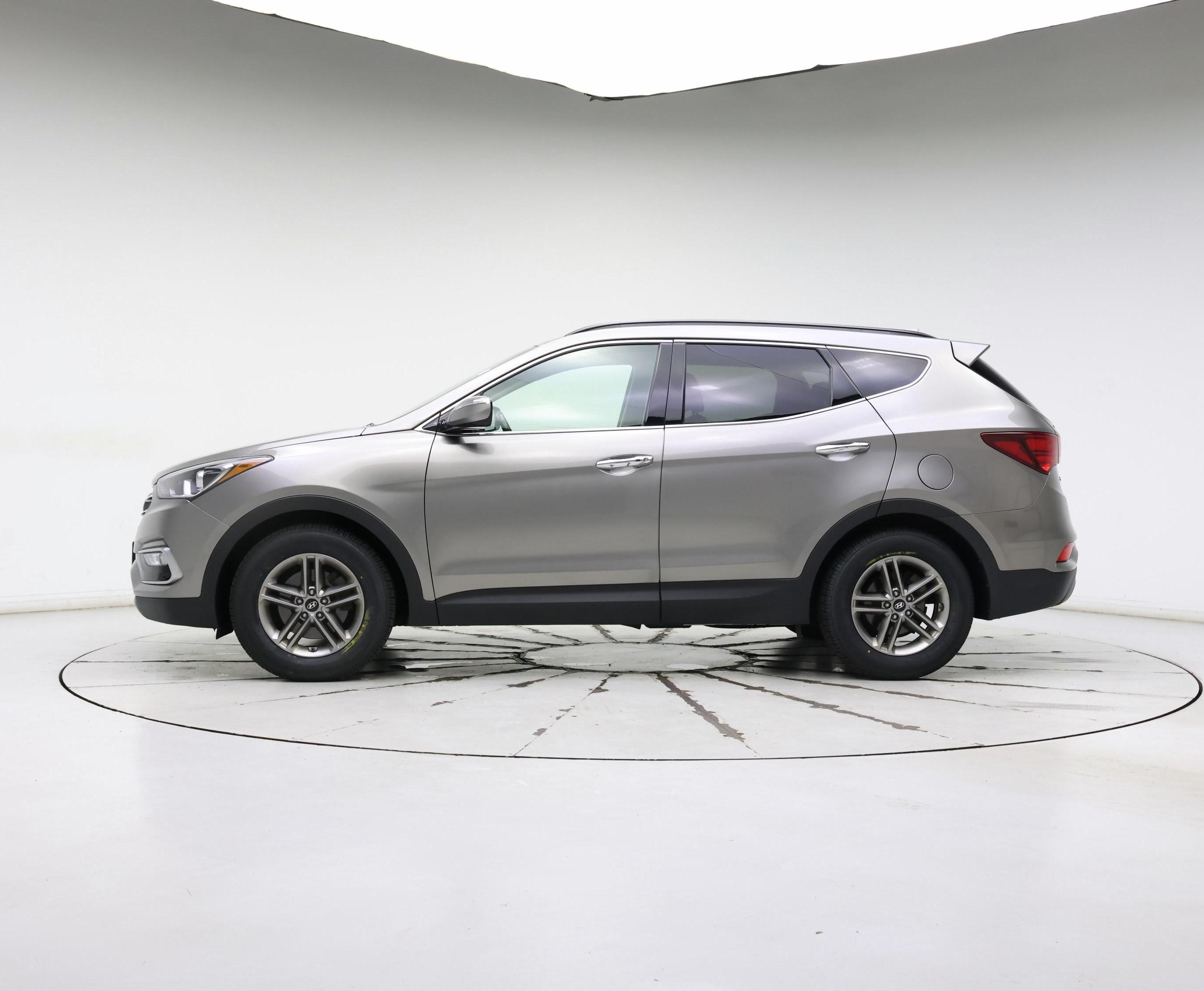 Thumbnail: 2018 Hyundai Santa Fe - 3