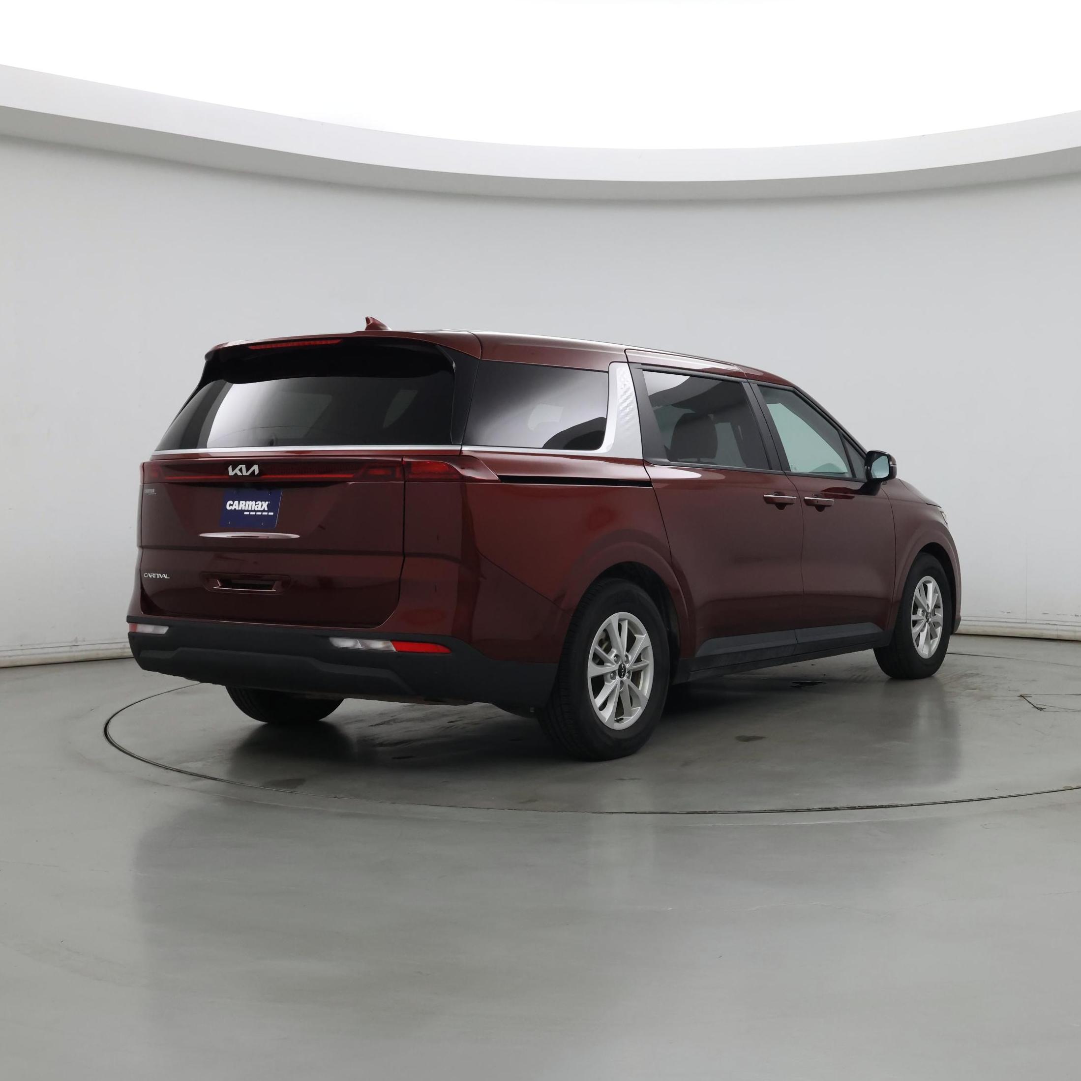 Thumbnail: 2024 Kia Carnival - 8