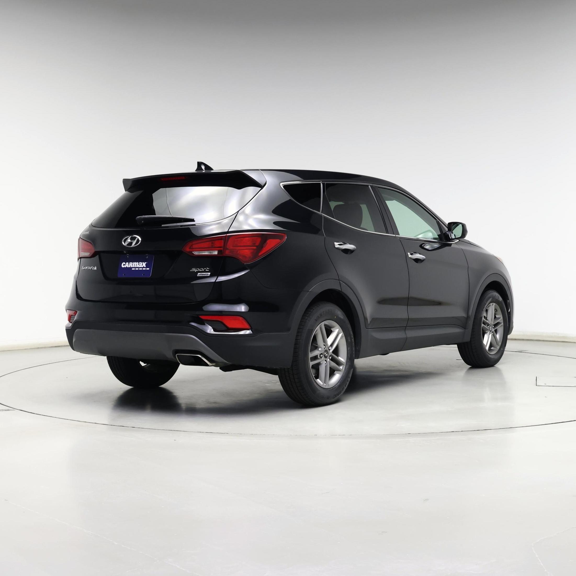 Thumbnail: 2017 Hyundai Santa Fe - 8