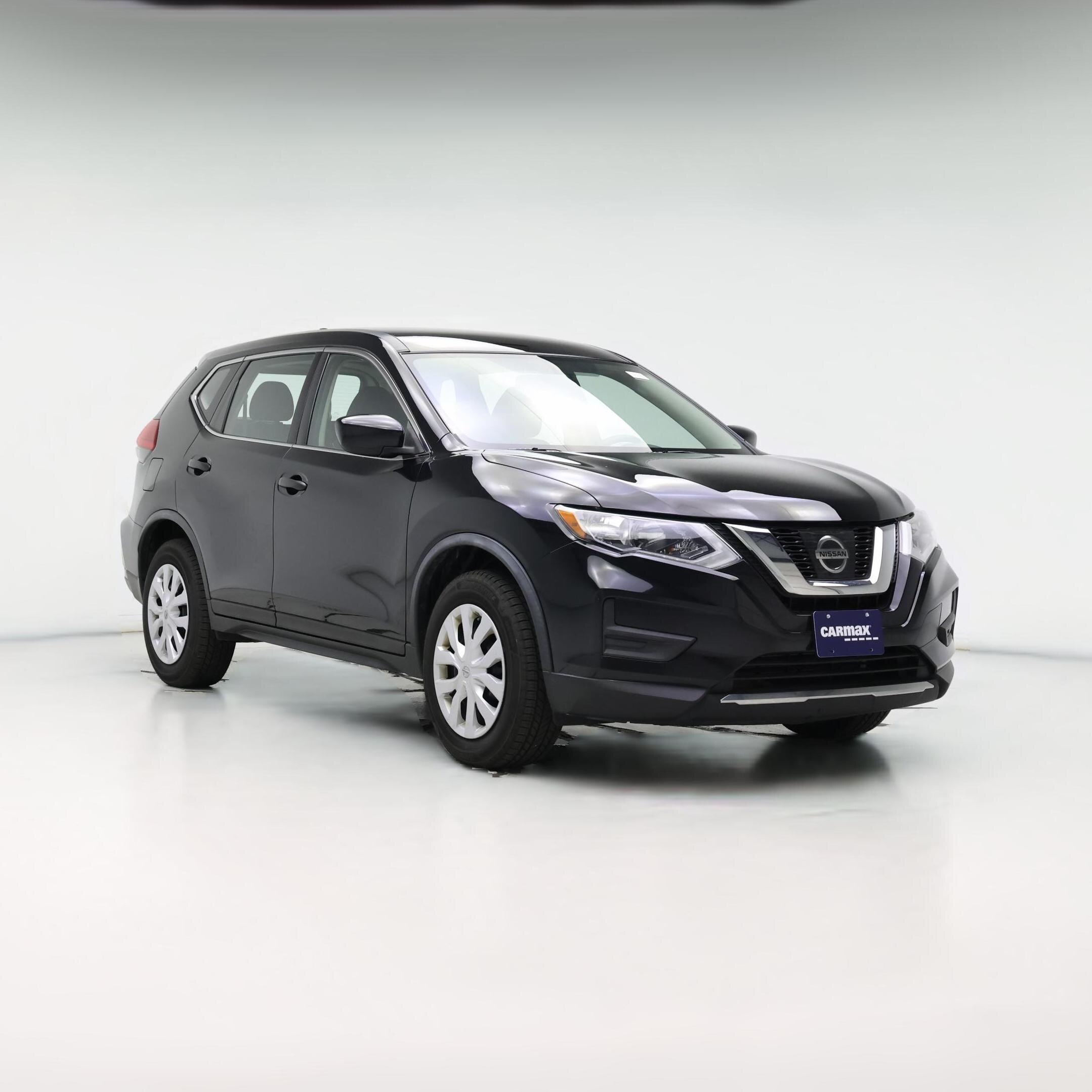 Thumbnail: 2017 Nissan Rogue - 1