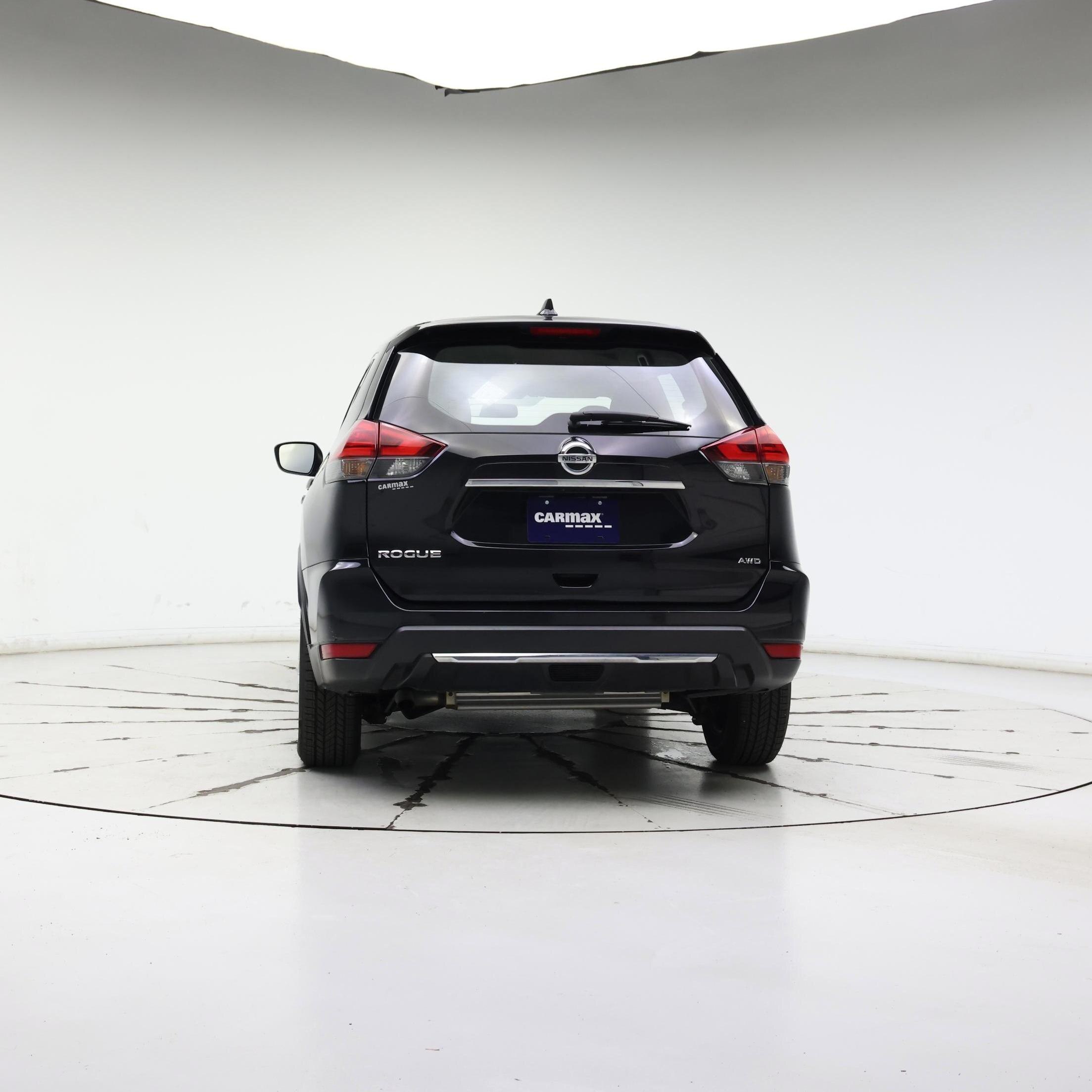 Thumbnail: 2017 Nissan Rogue - 6