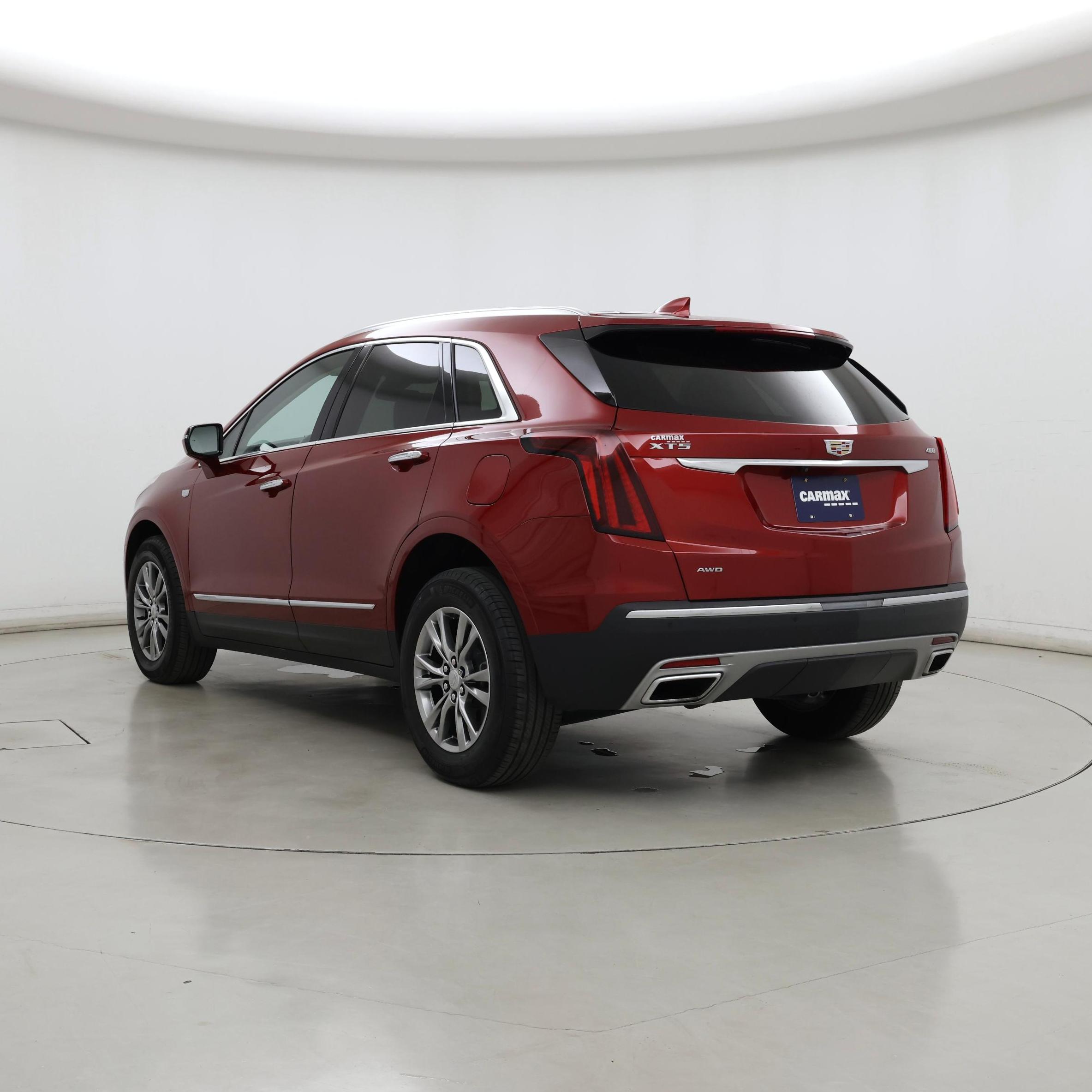 Thumbnail: 2023 Cadillac XT5 - 2