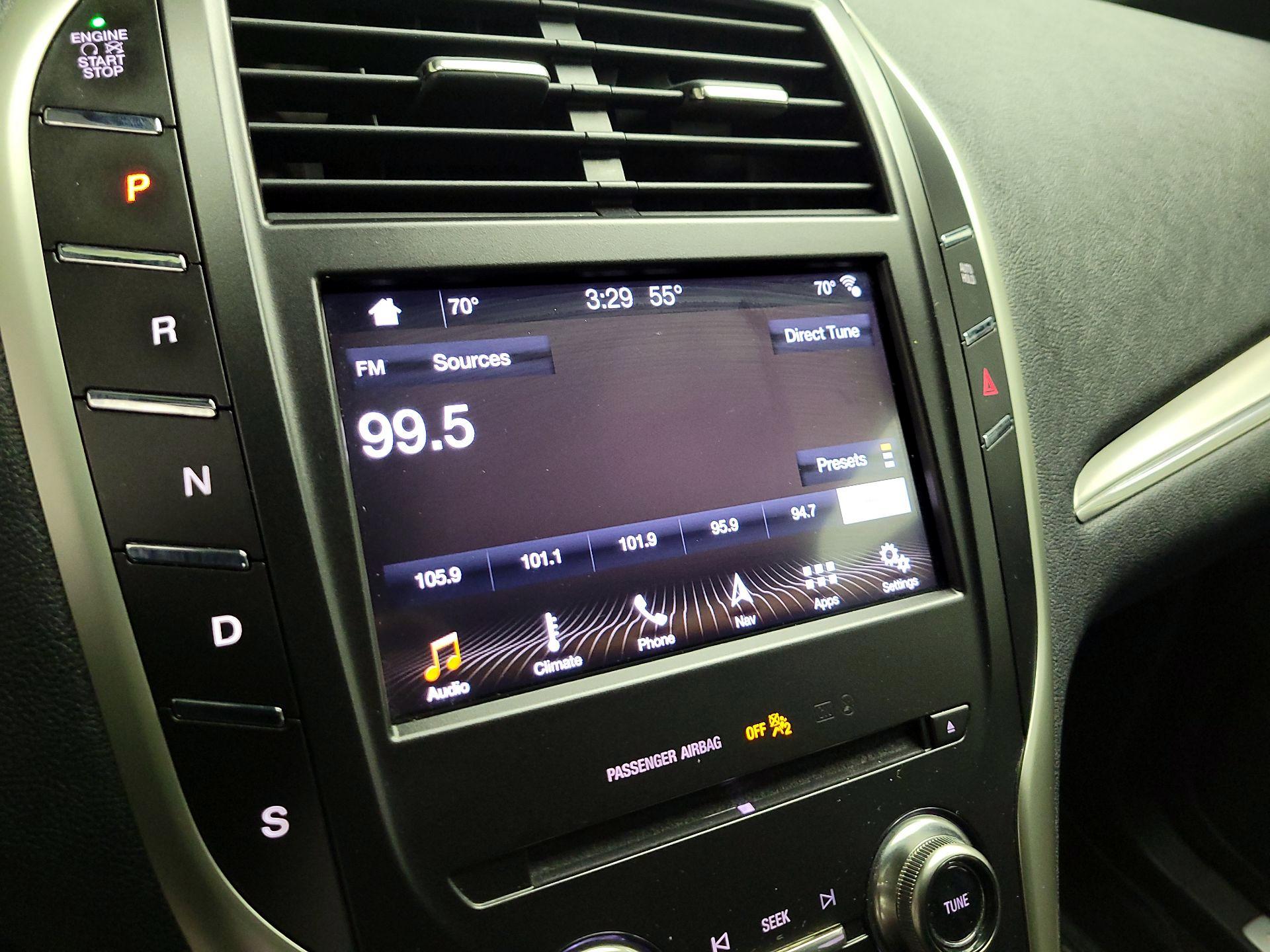 Thumbnail: 2019 Lincoln MKC - 14