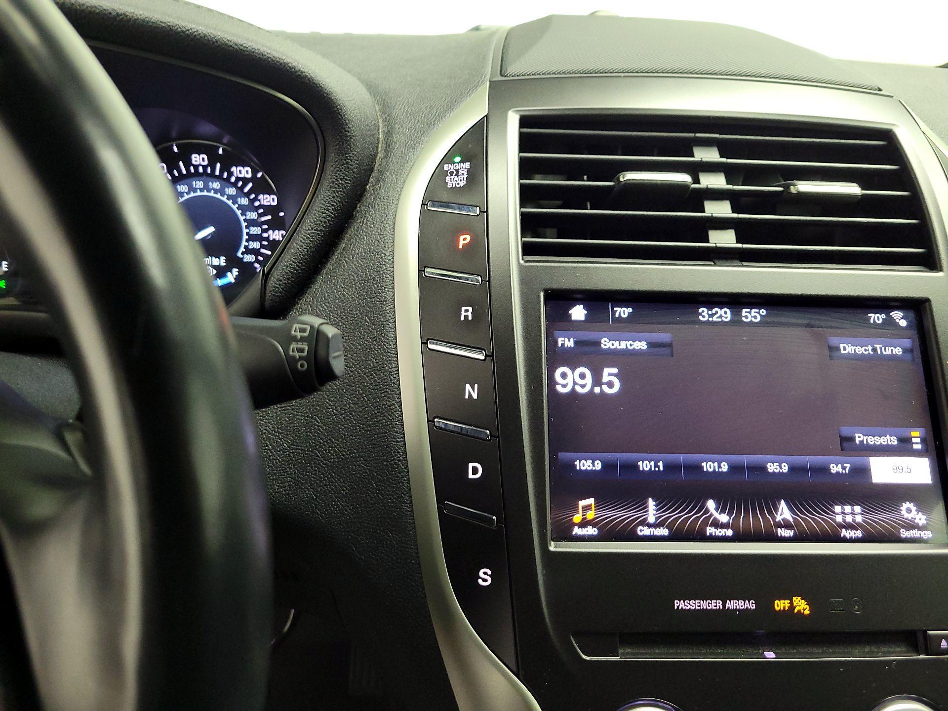 Thumbnail: 2019 Lincoln MKC - 16