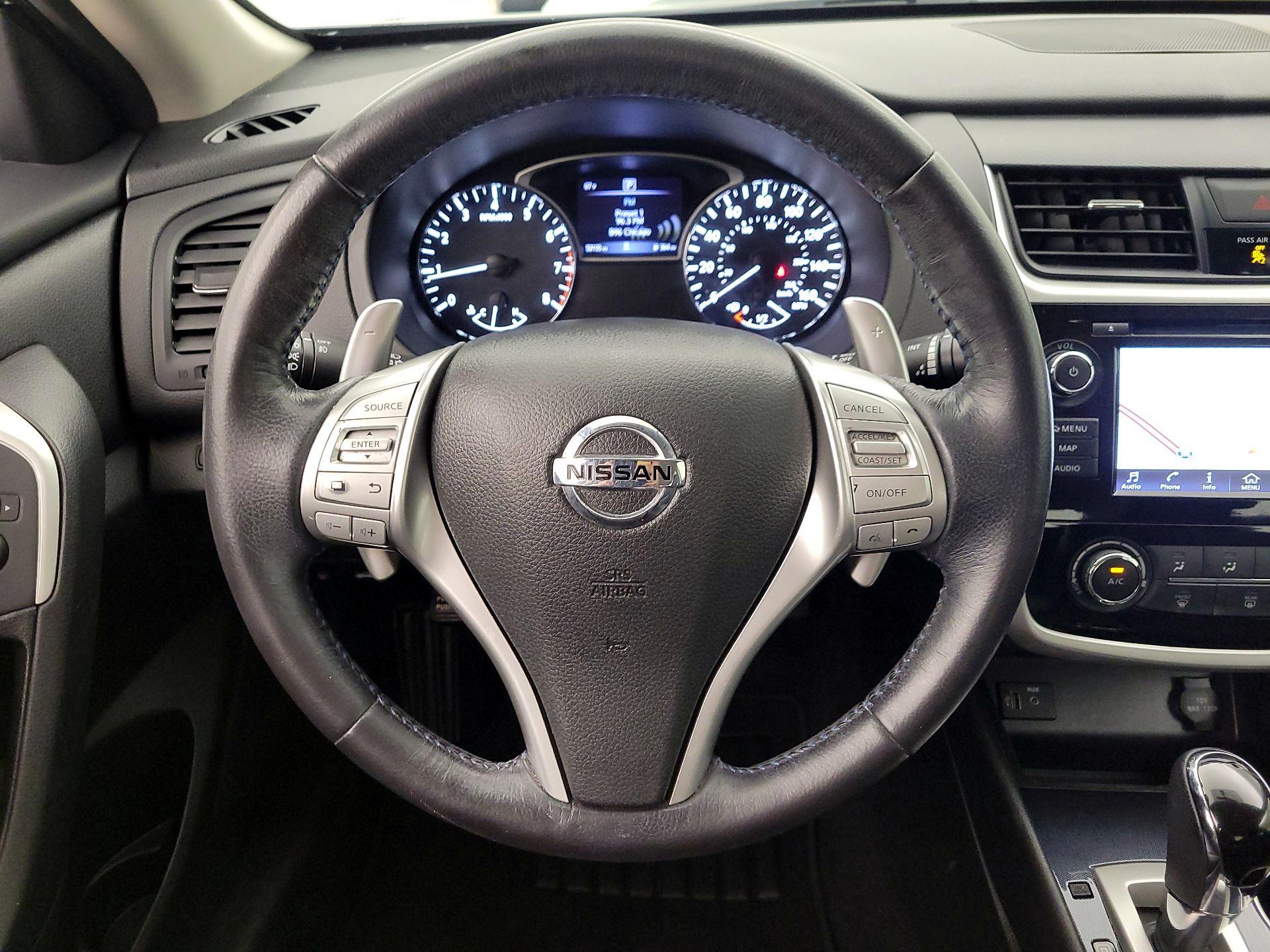 Thumbnail: 2018 Nissan Altima - 10