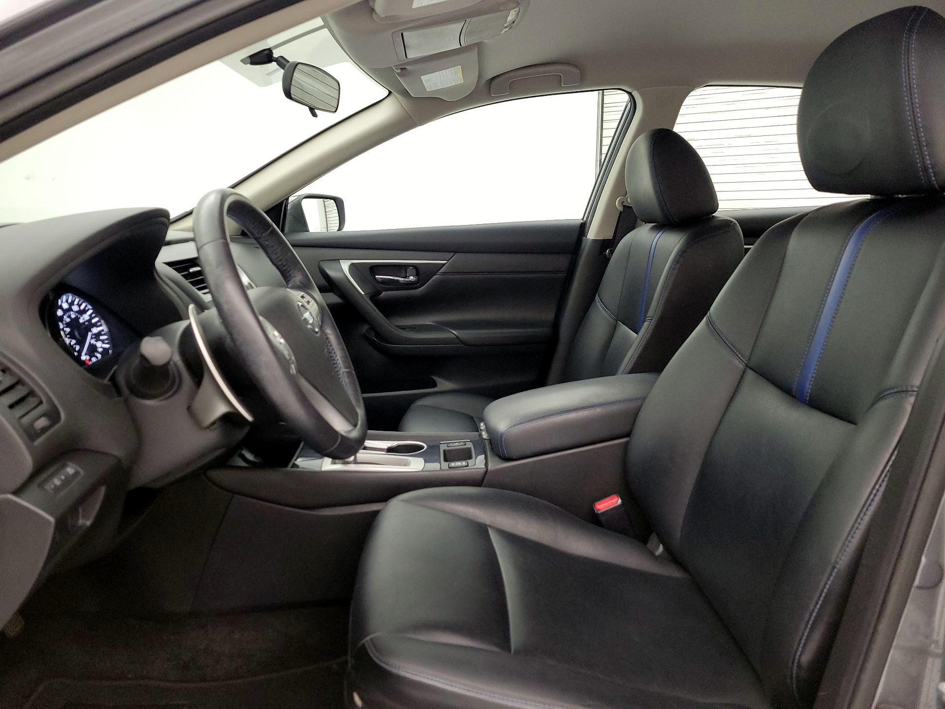 Thumbnail: 2018 Nissan Altima - 11
