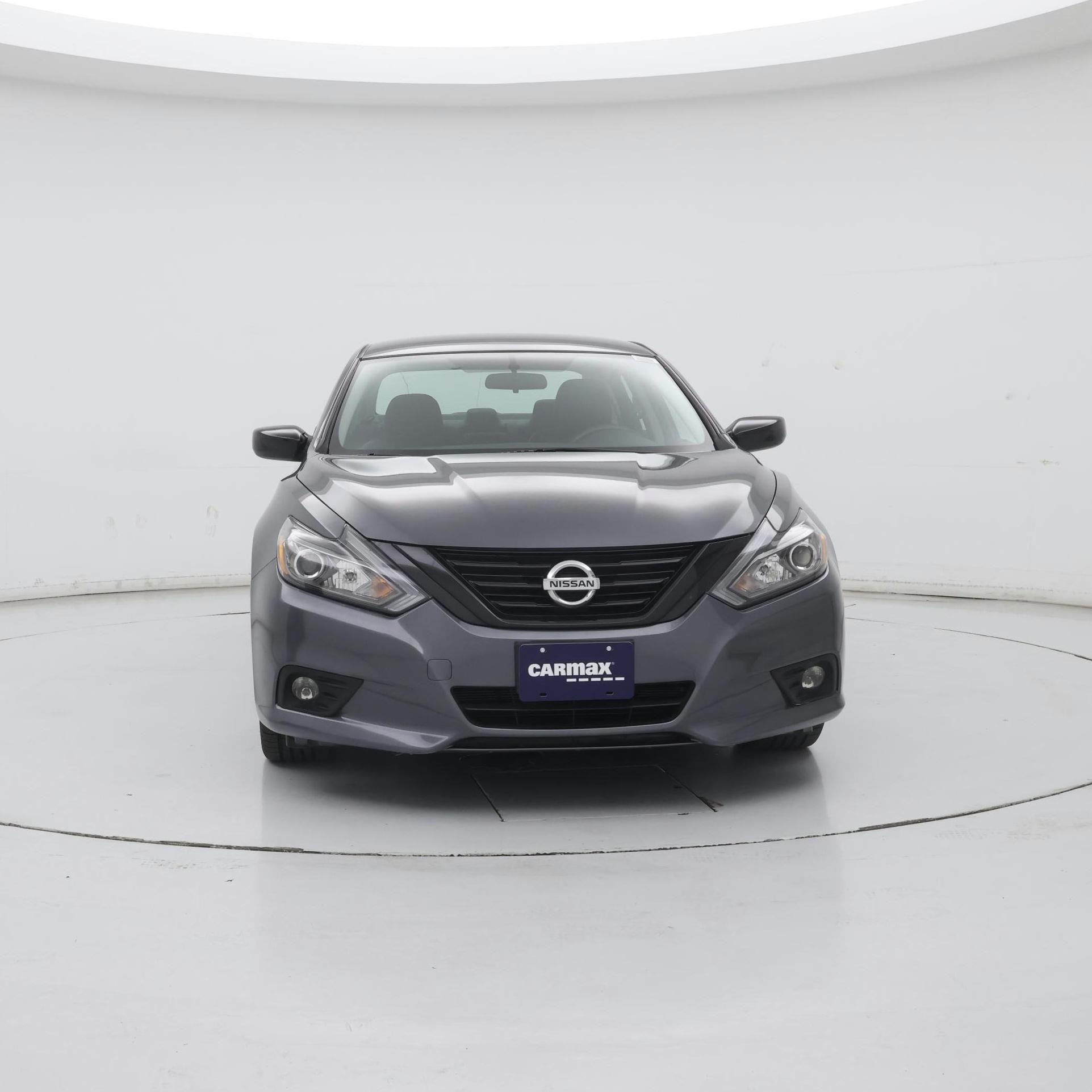 Thumbnail: 2018 Nissan Altima - 5