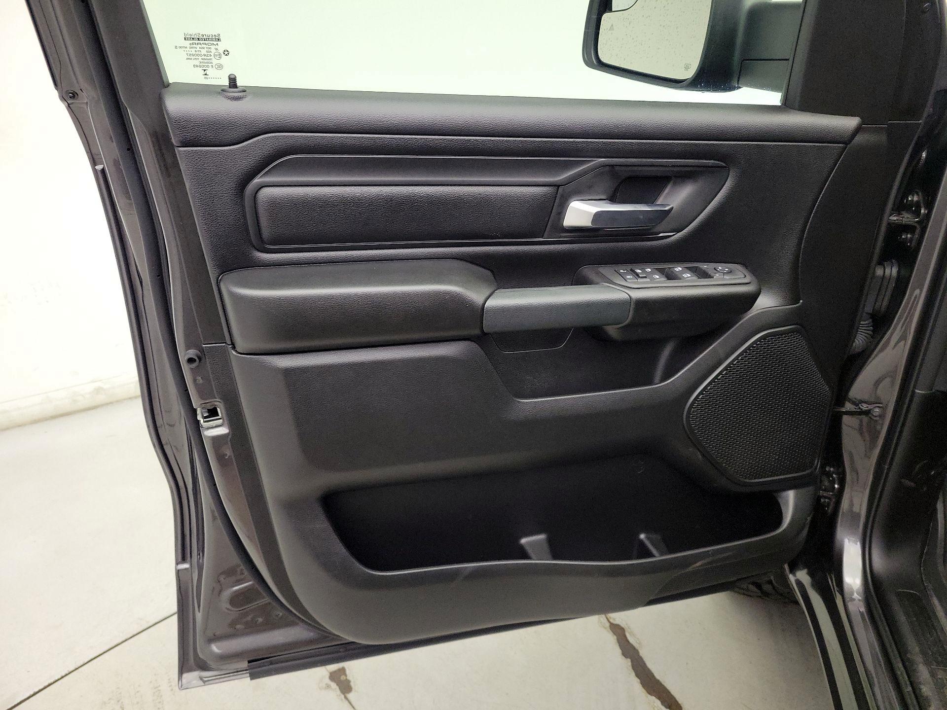 Thumbnail: 2025 RAM 1500 - 12