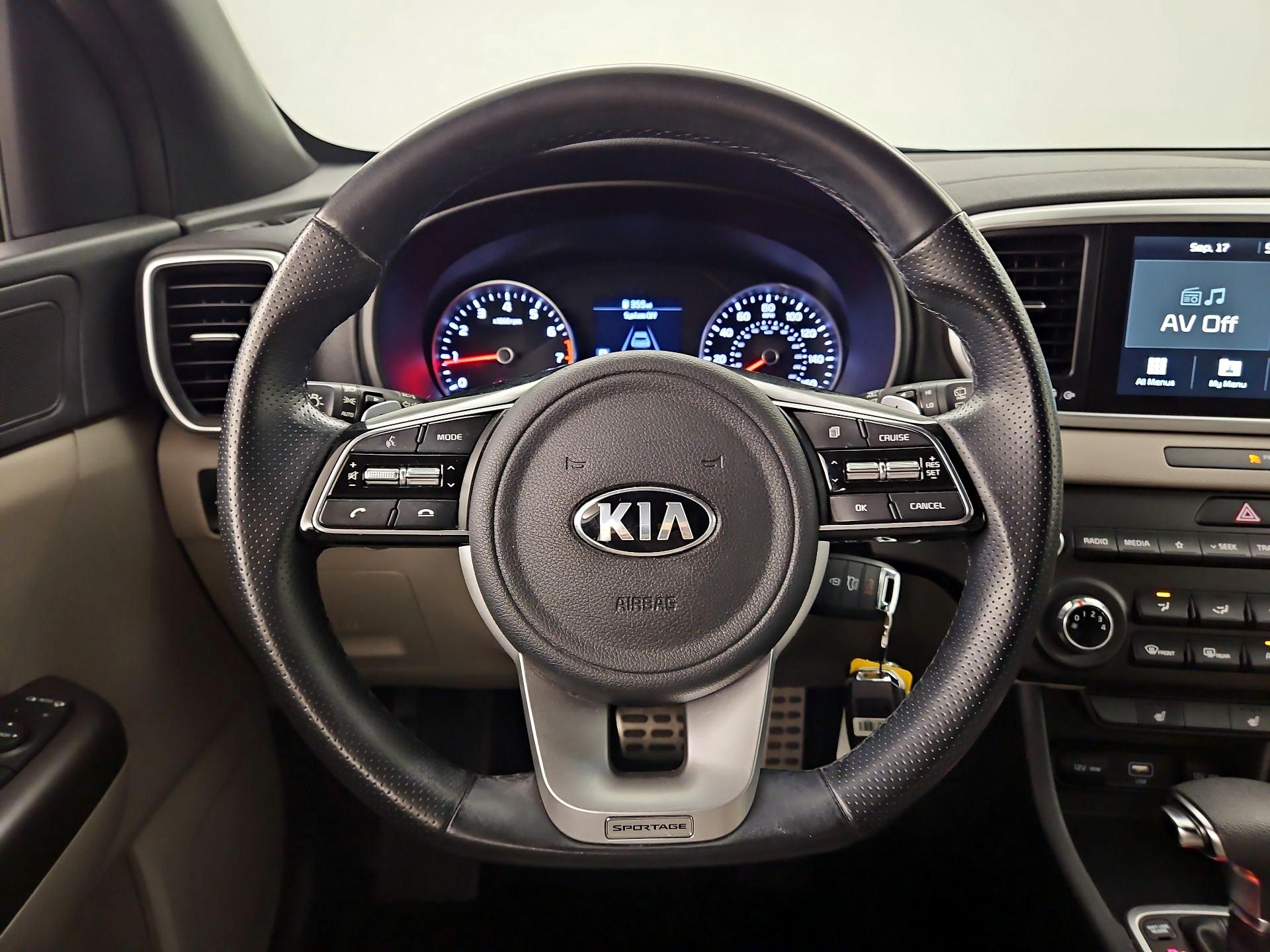 Thumbnail: 2020 Kia Sportage - 10